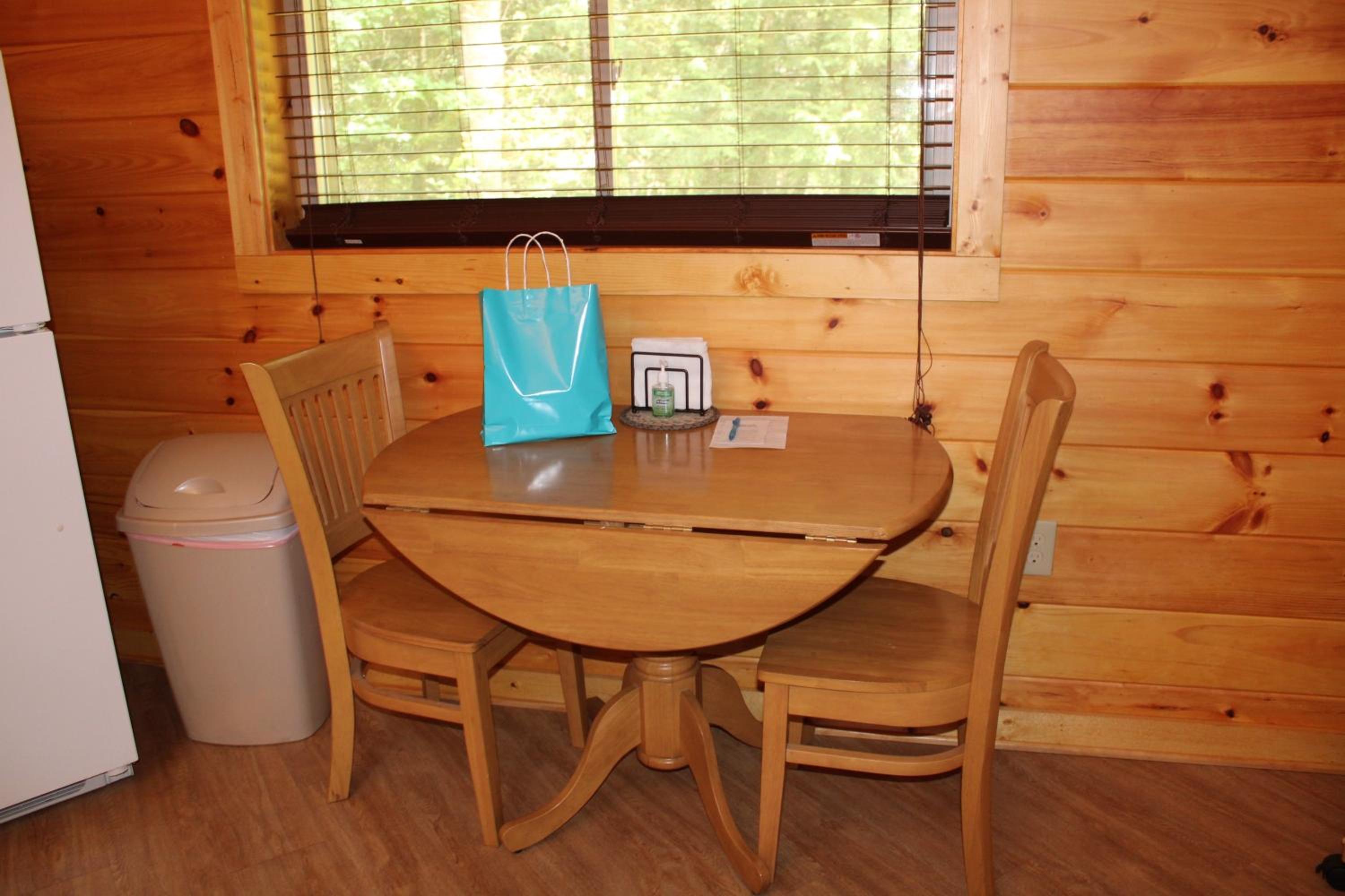 Country Road Cabins