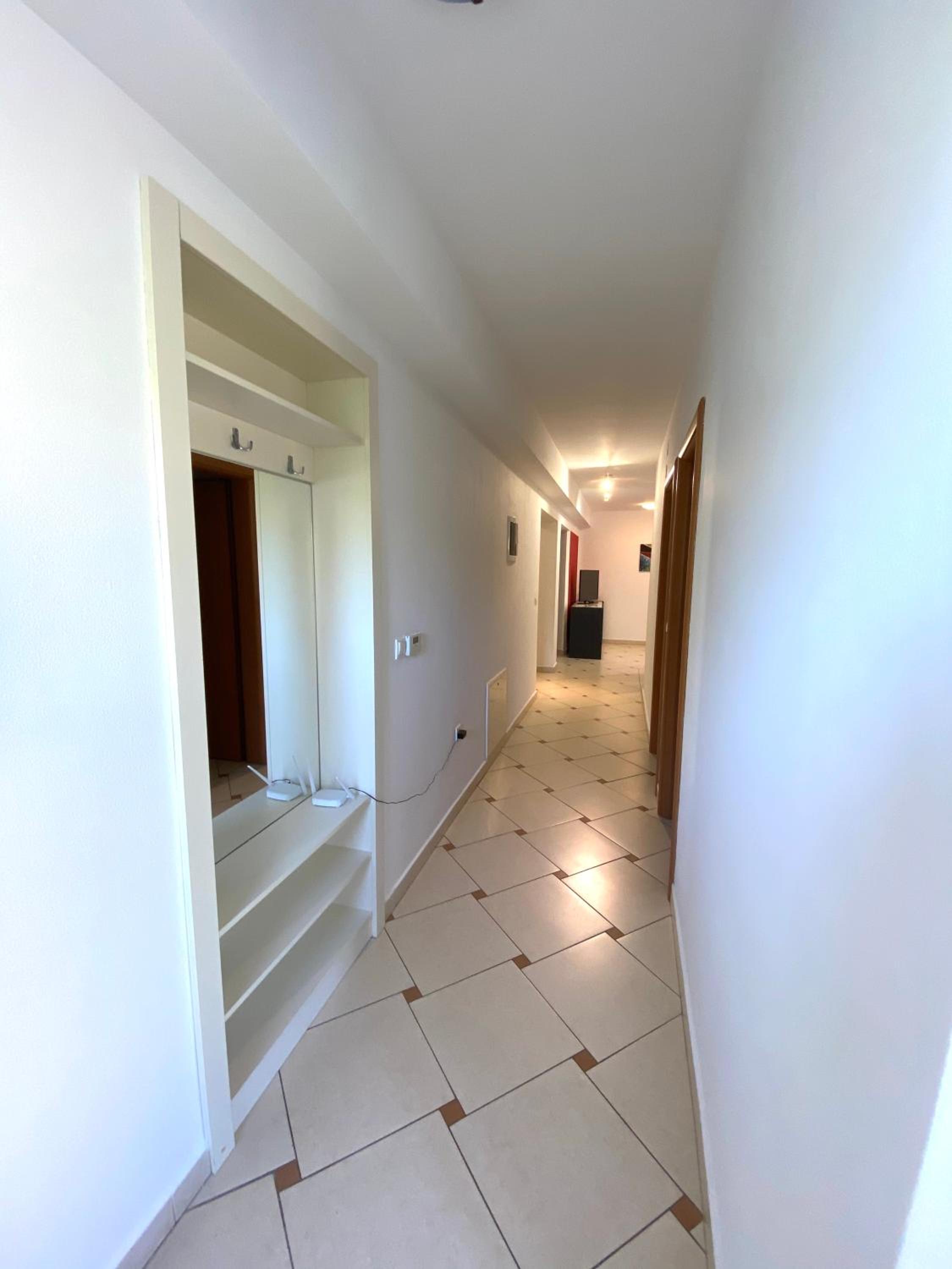 Apartments Mrkonja