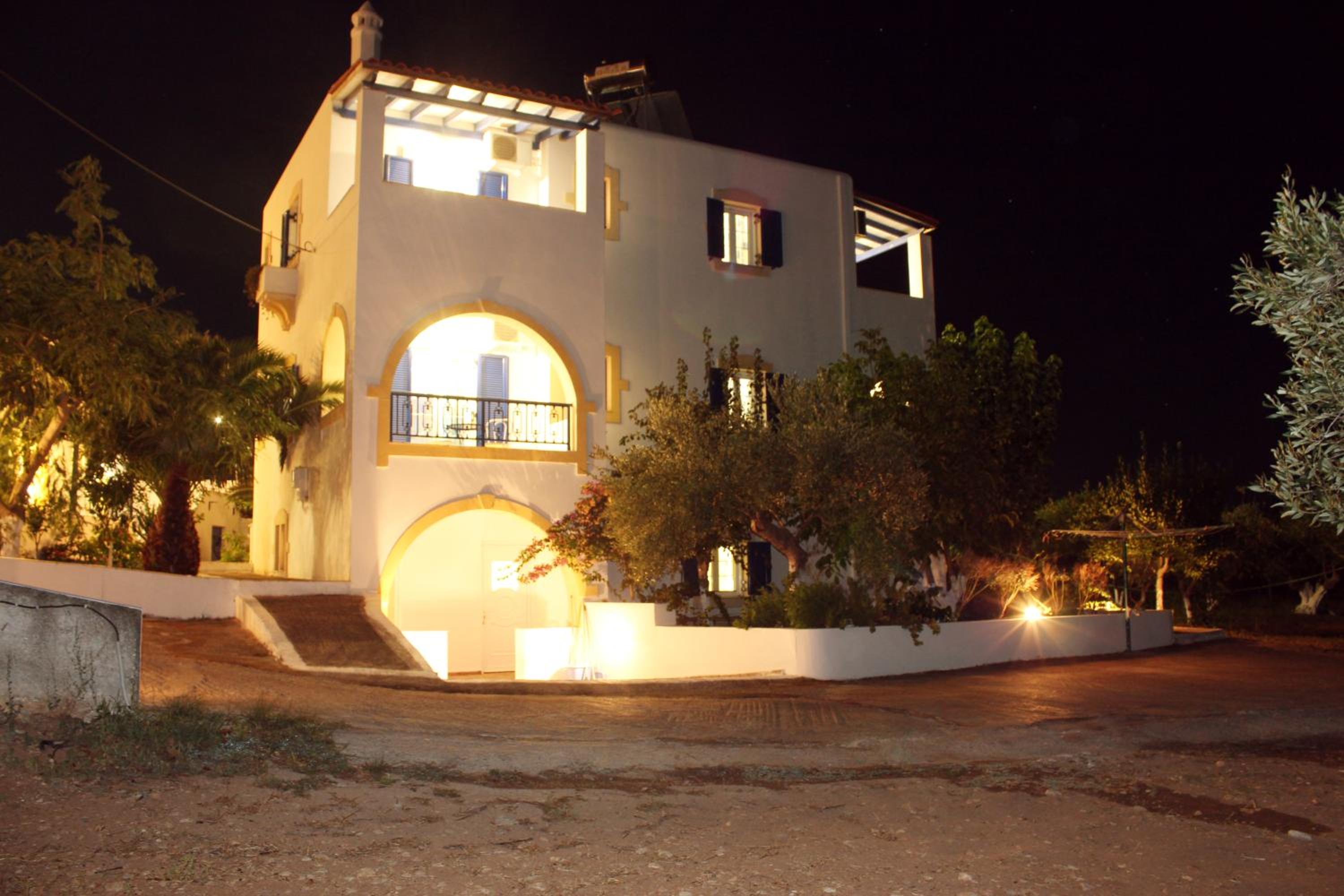 Theofilos Appartements view 4