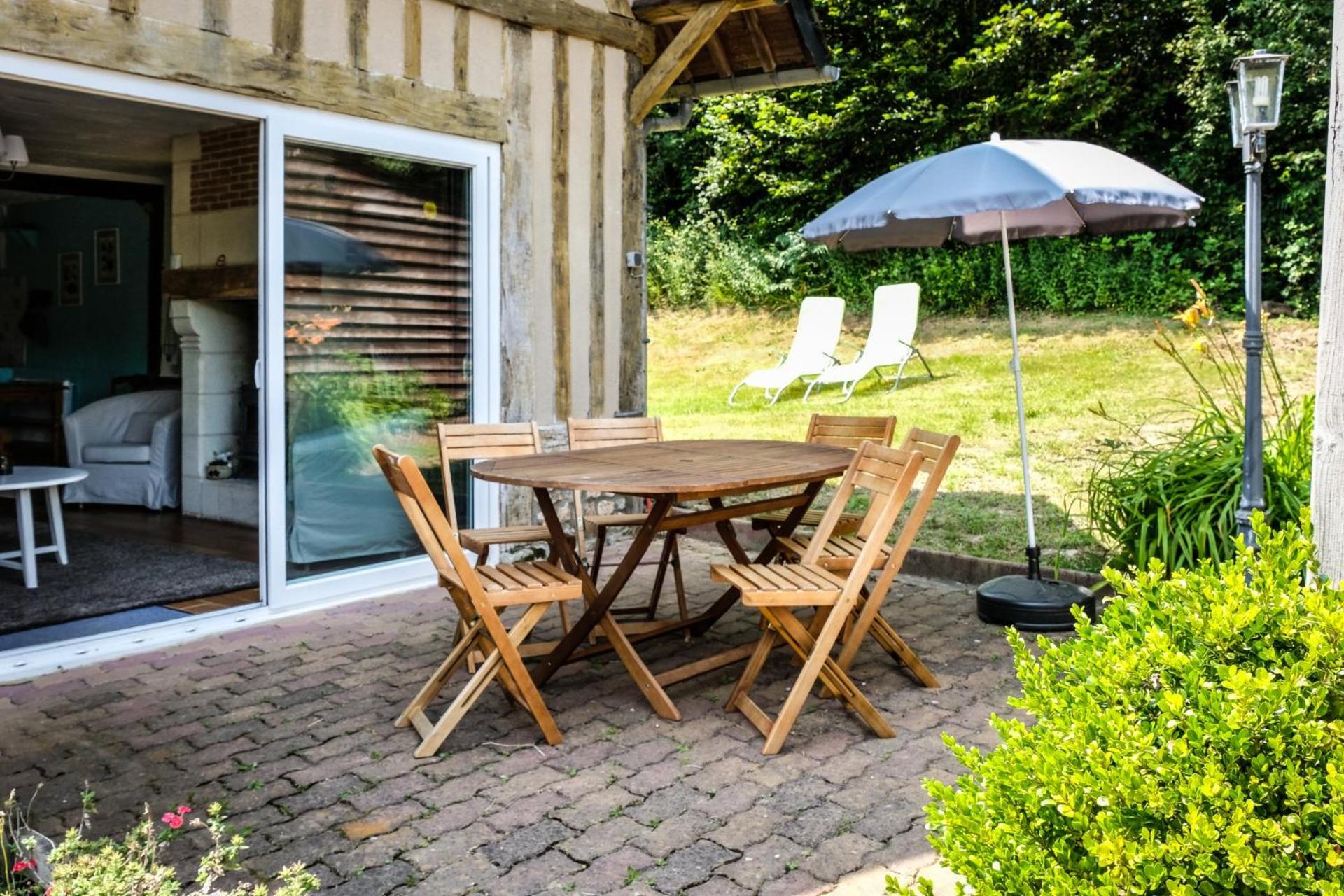 Domaine Les Chillards view 4