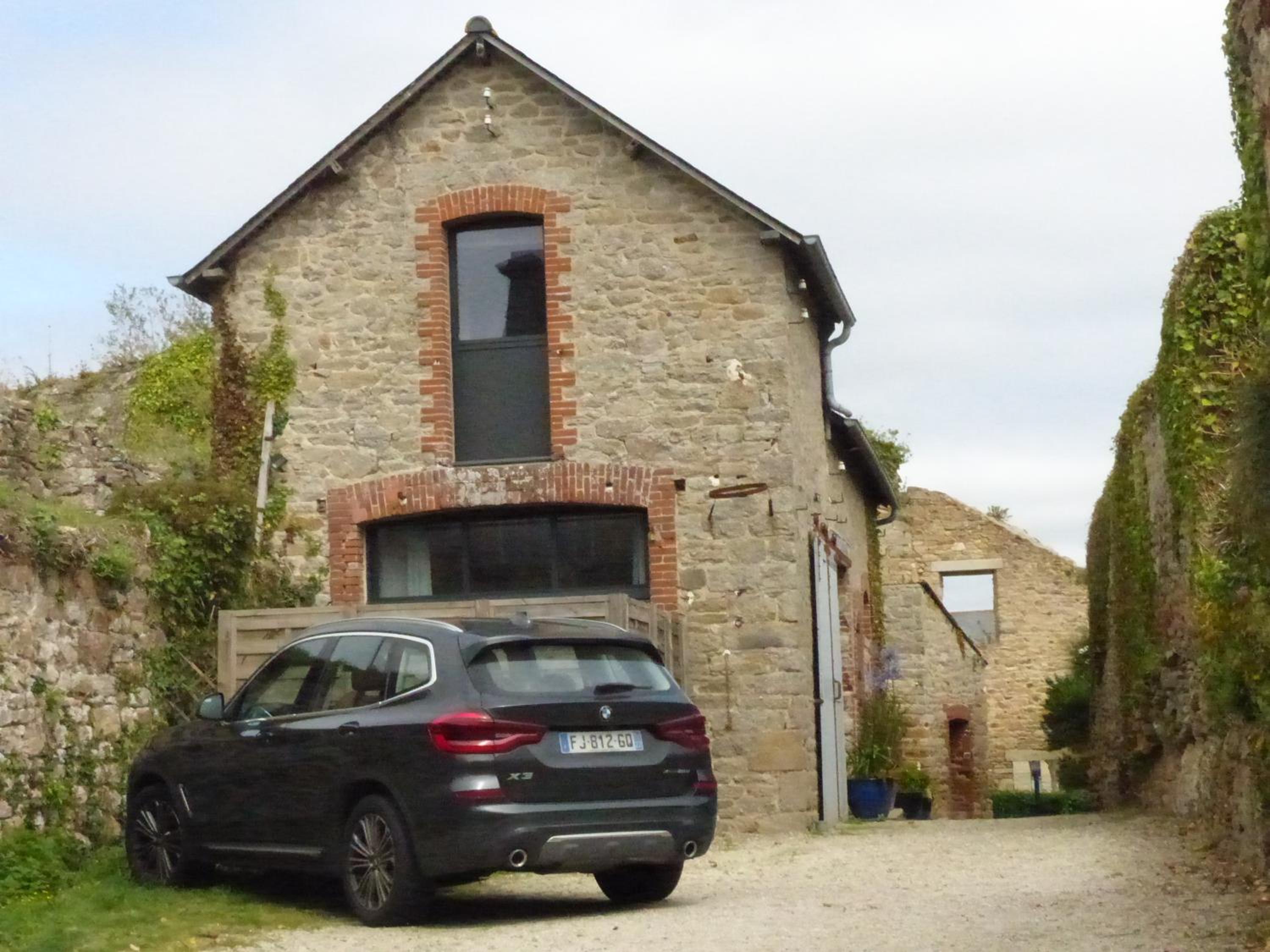 Maison La Tour view 2