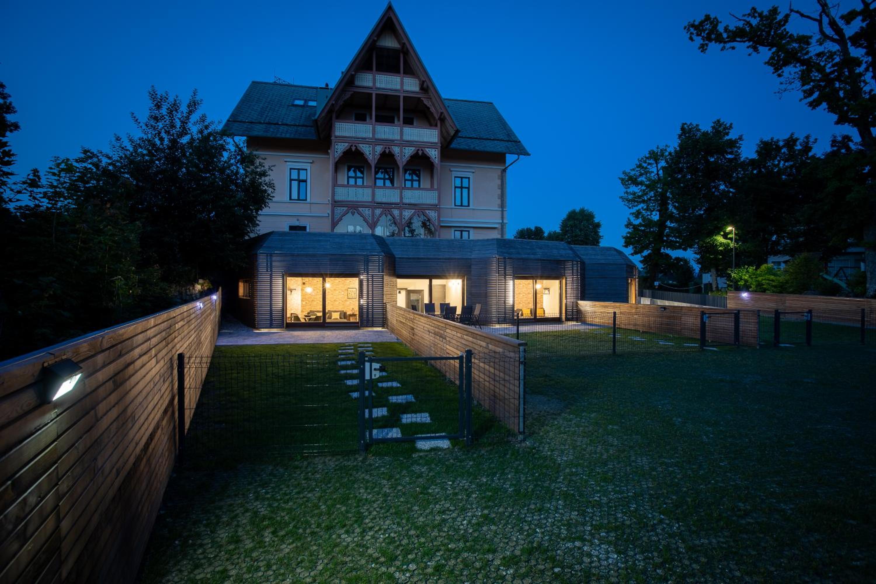 Photo 14
