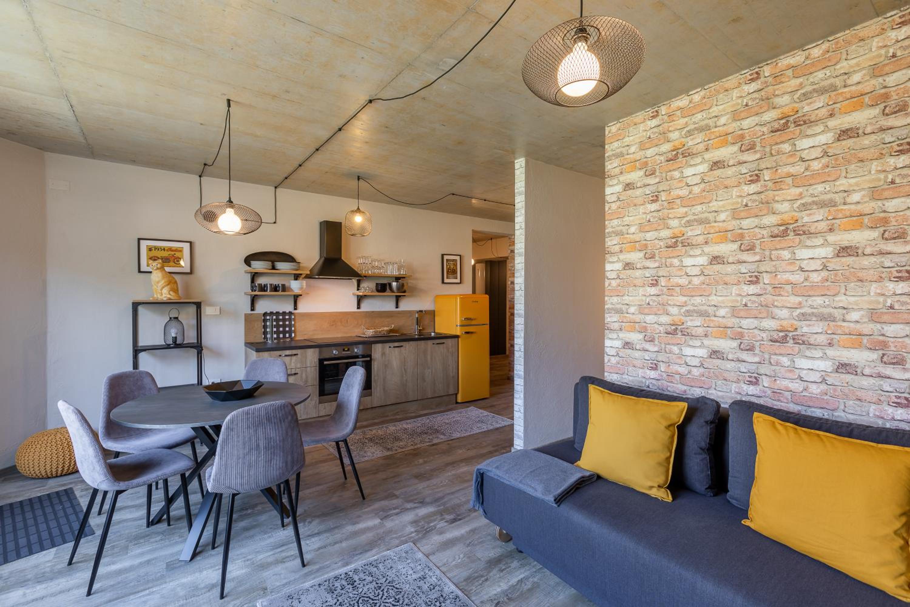 Tamara Luxury Apartments view 3