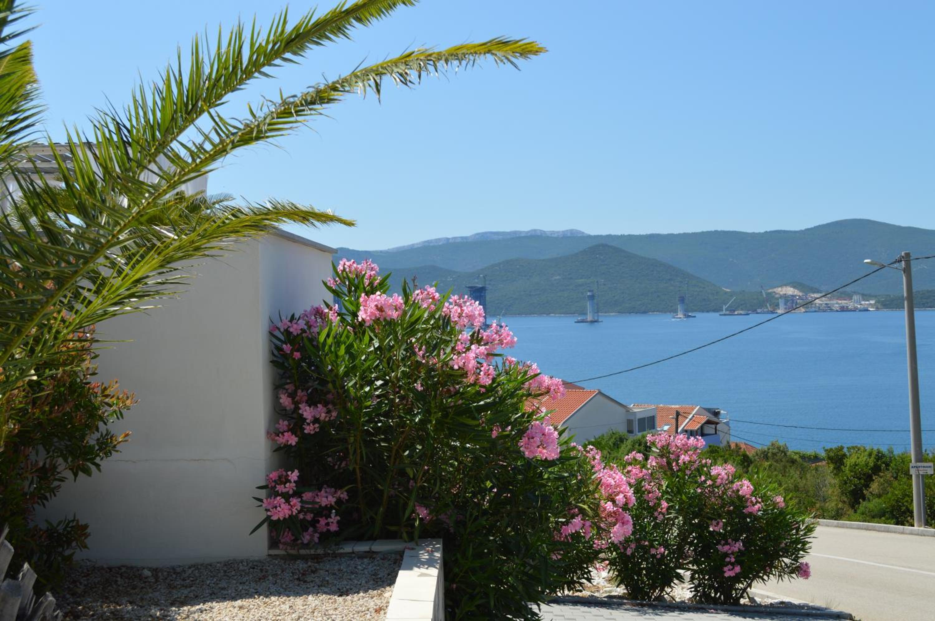Villa Mare view 3