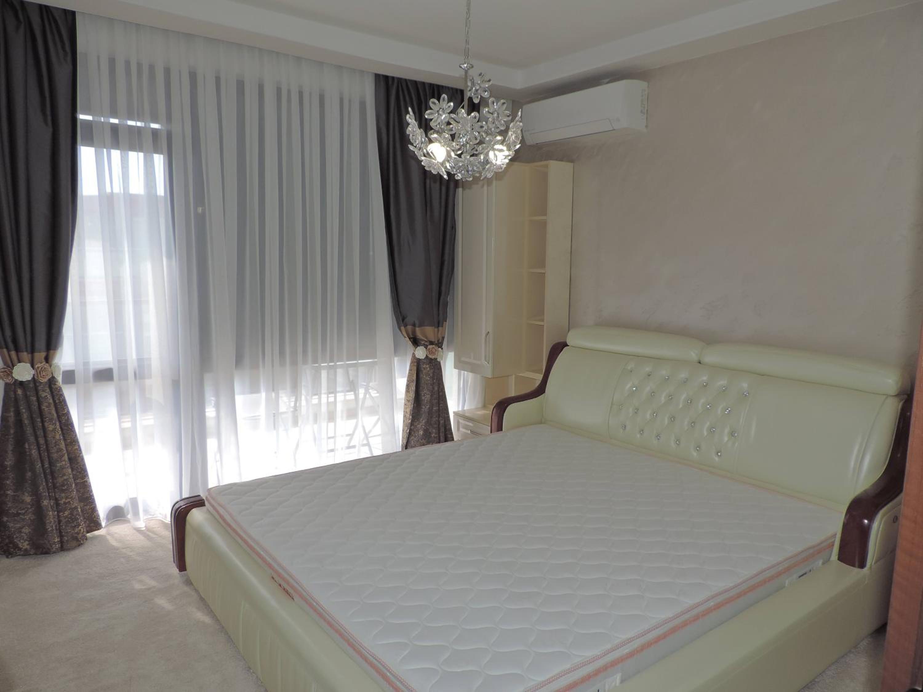 Green Paradise Deluxe Apartments