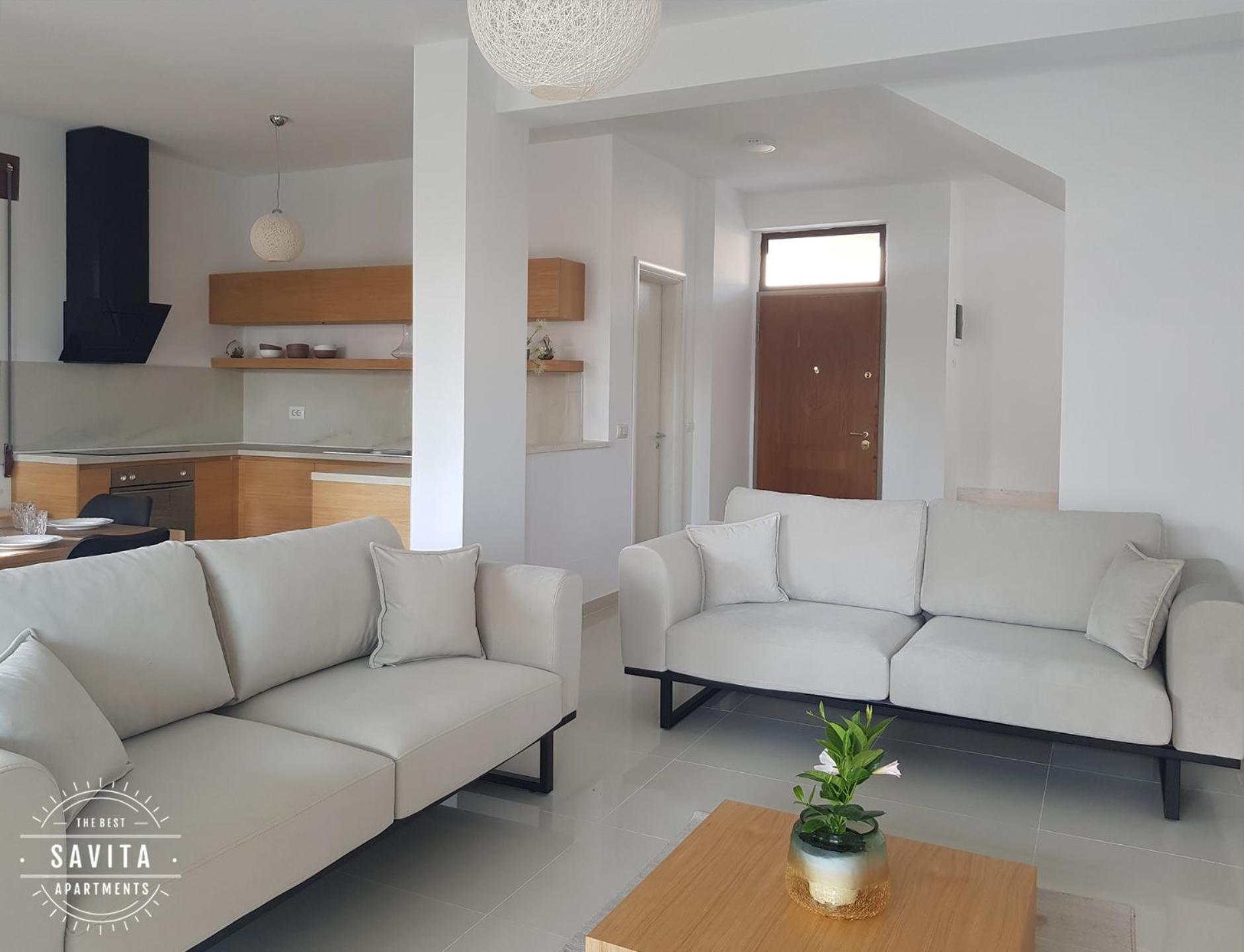 Gjiri i Lalzit - Vila Savita - Perla Resort
