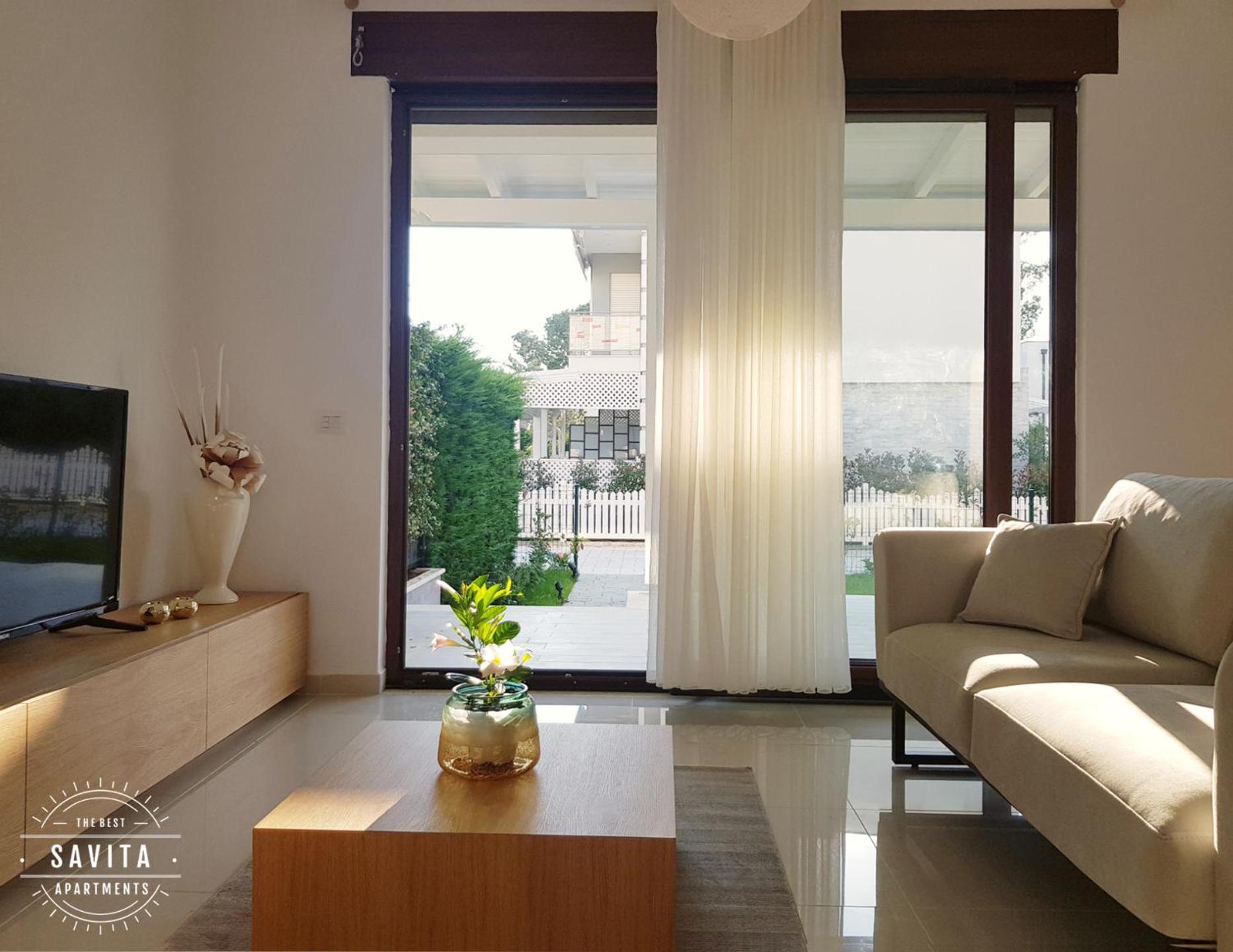 Gjiri i Lalzit - Vila Savita - Perla Resort