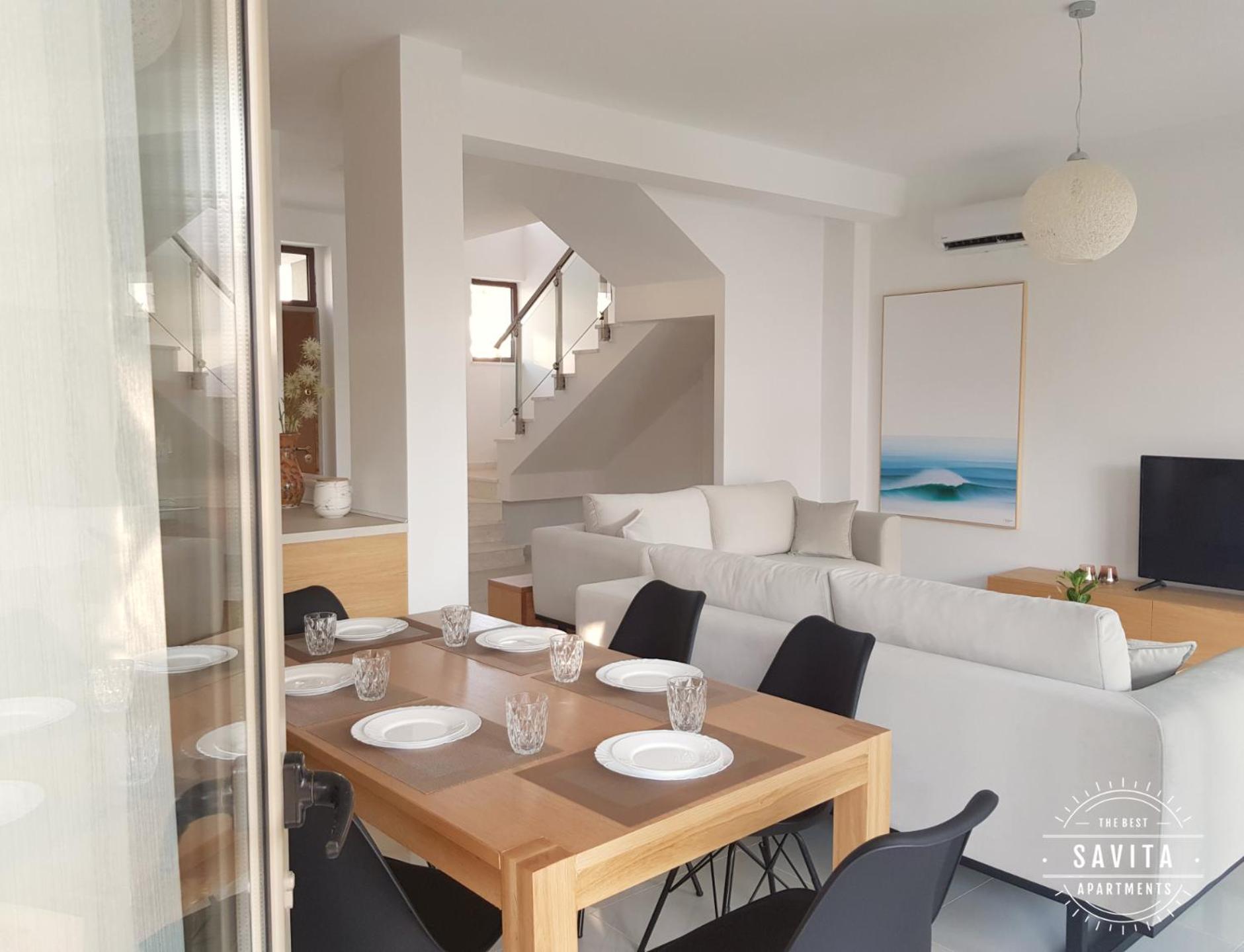 Gjiri i Lalzit - Vila Savita - Perla Resort
