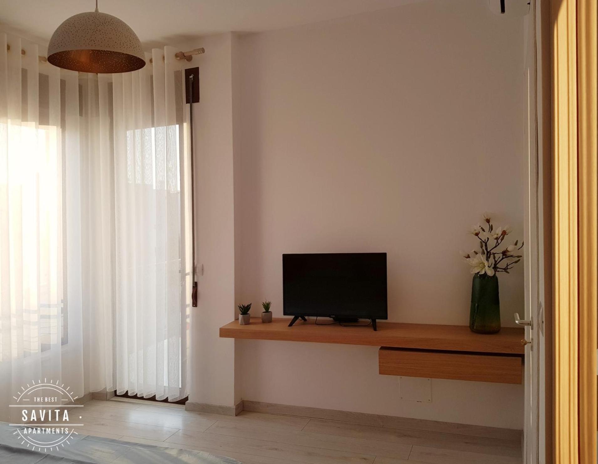 Gjiri i Lalzit - Vila Savita - Perla Resort