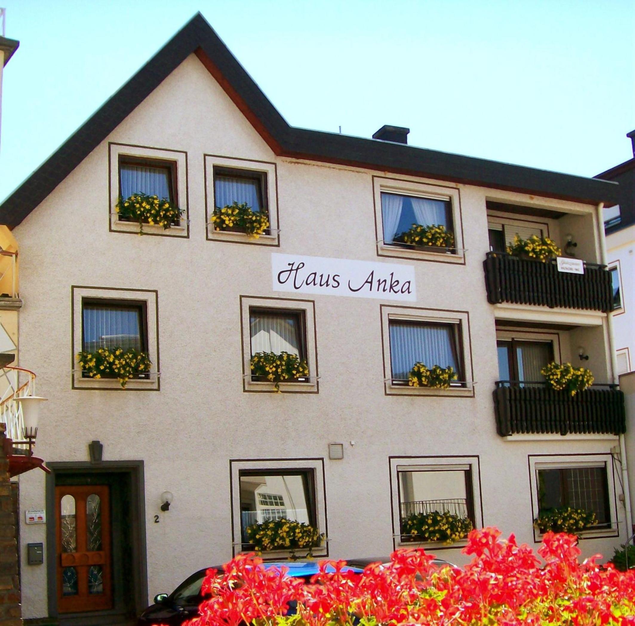 Haus-Anka view 2