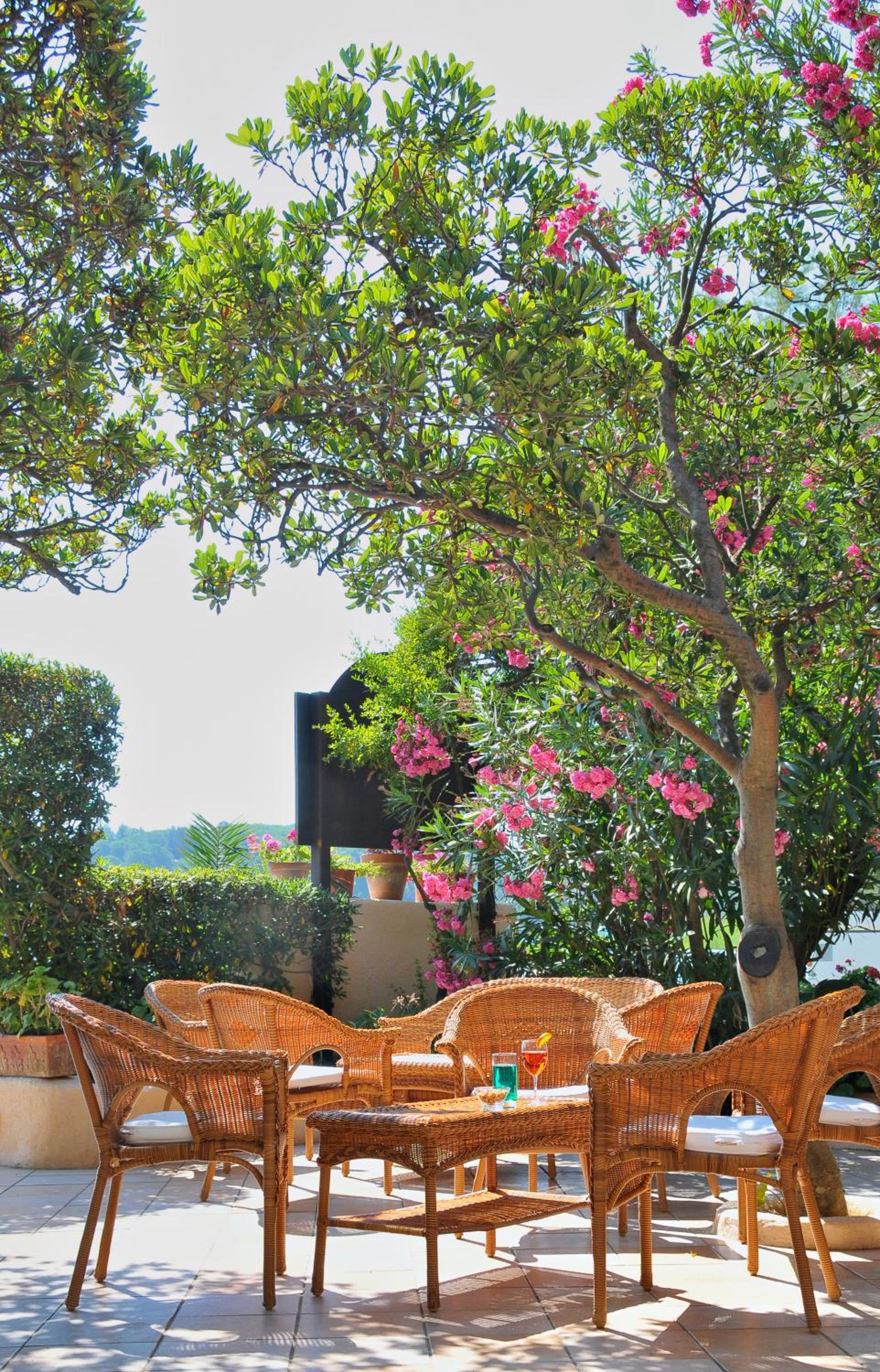 outdoor BBQ area