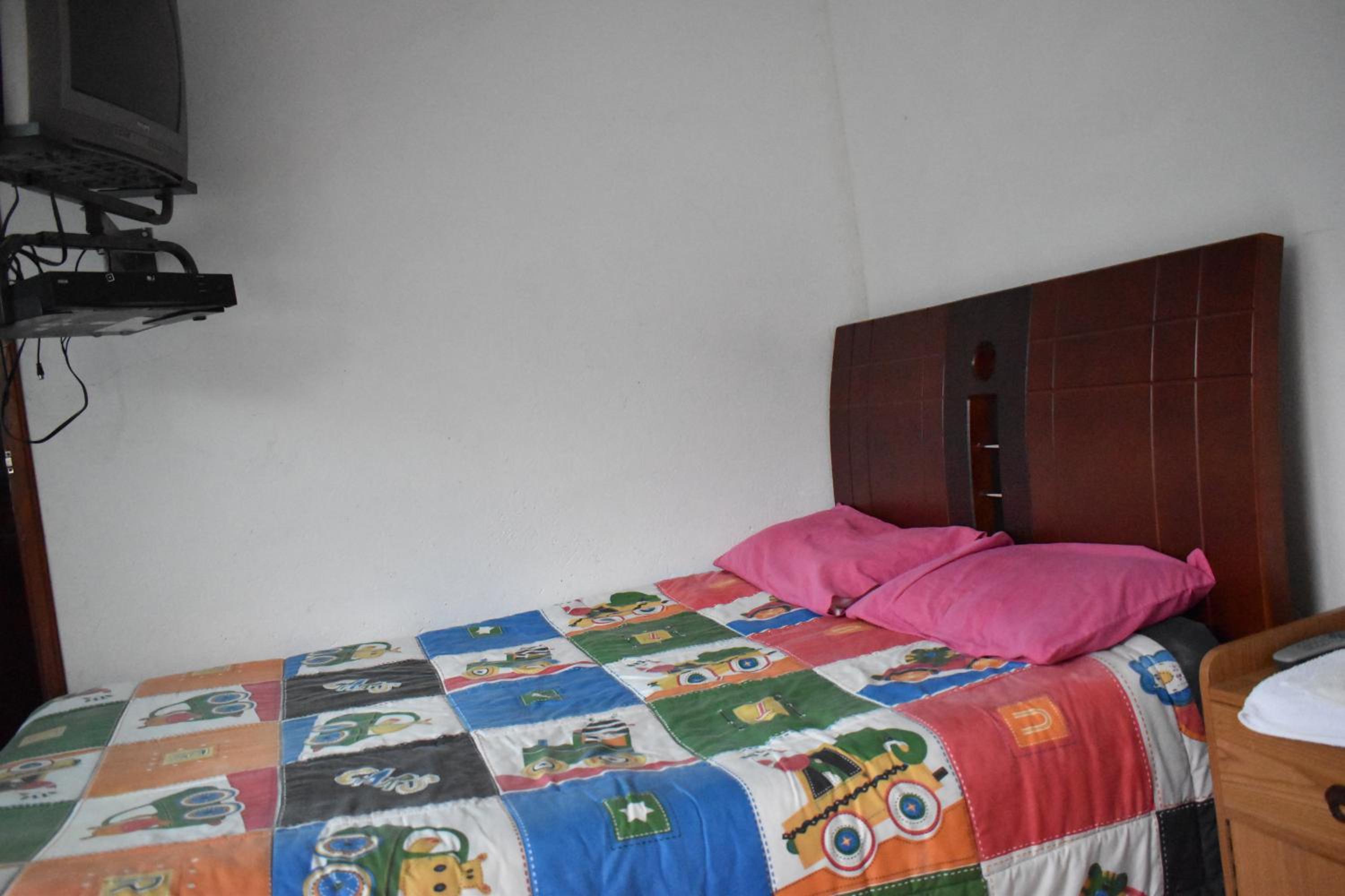 Photo 8