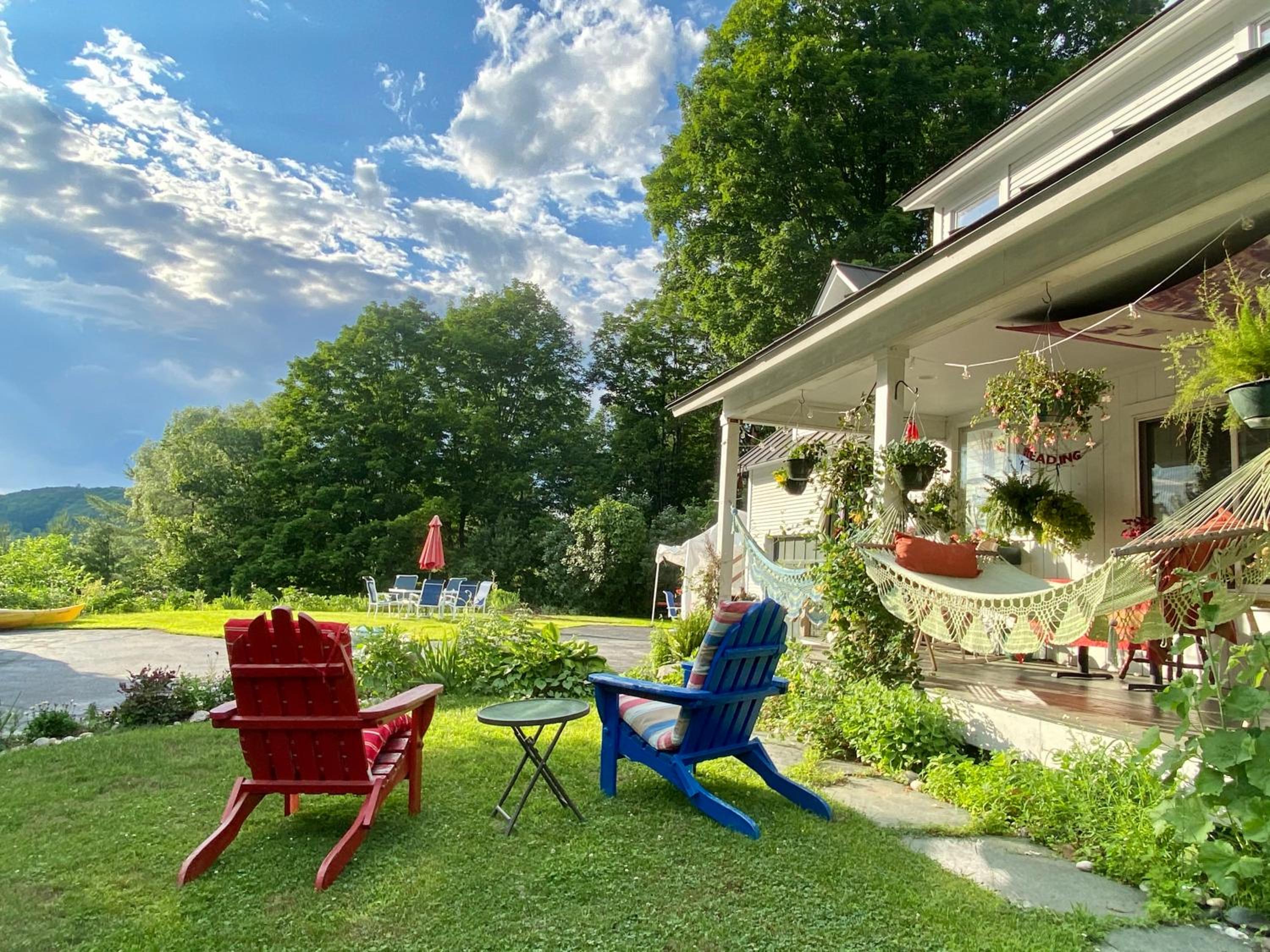 Artful Lodging & Retreats view 3