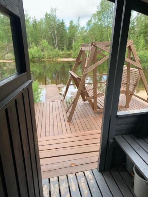 Luxury Holiday Home with Private Lake