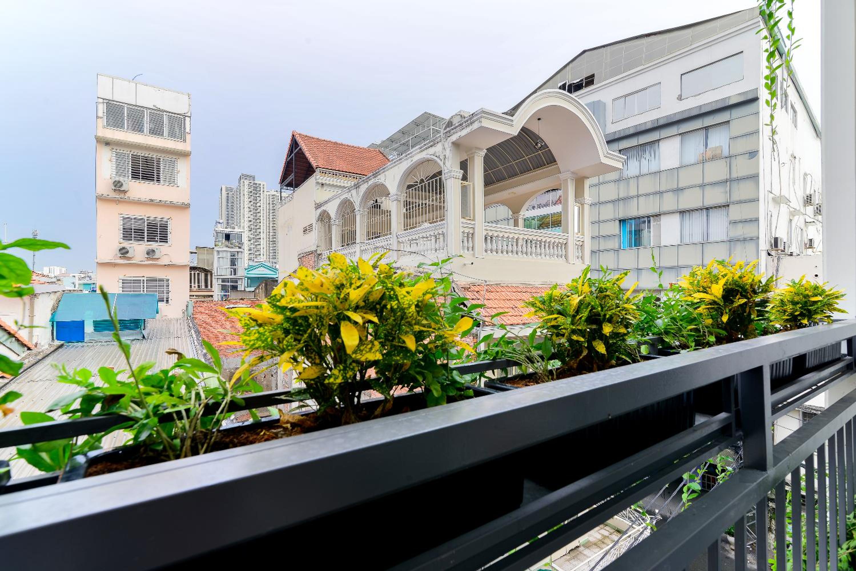 Cozrum Homes - Saphera Residence