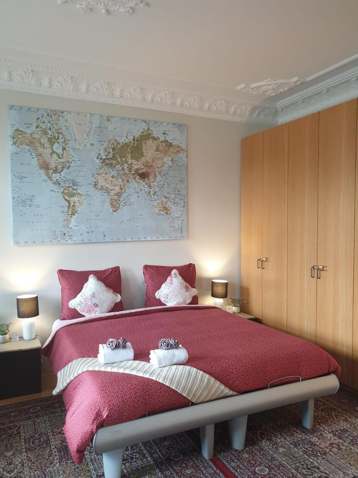 Hotel Antonius Bed and Breakfast - Image 1