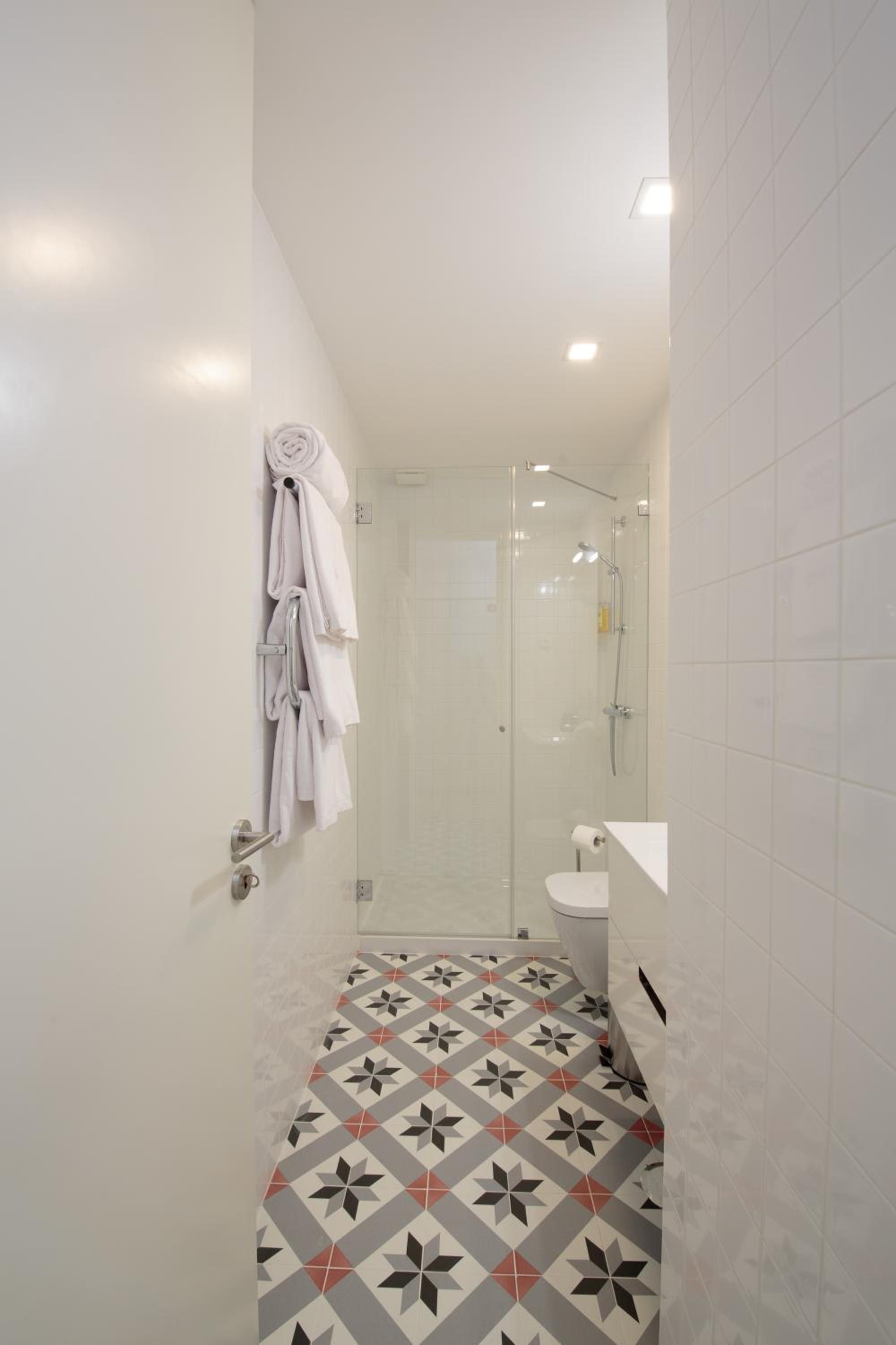 Photo 16