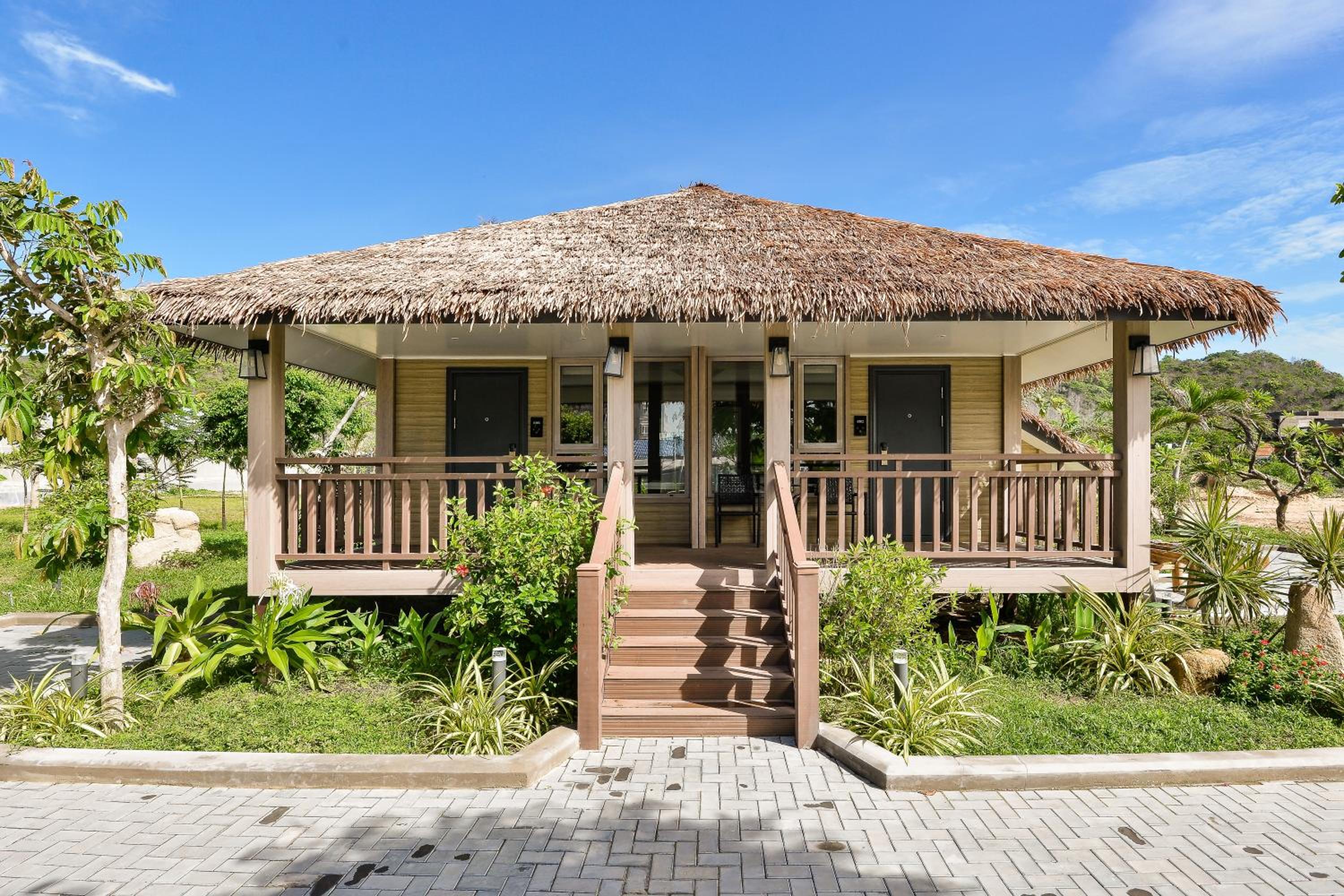 Lan Rung Beach Resort
