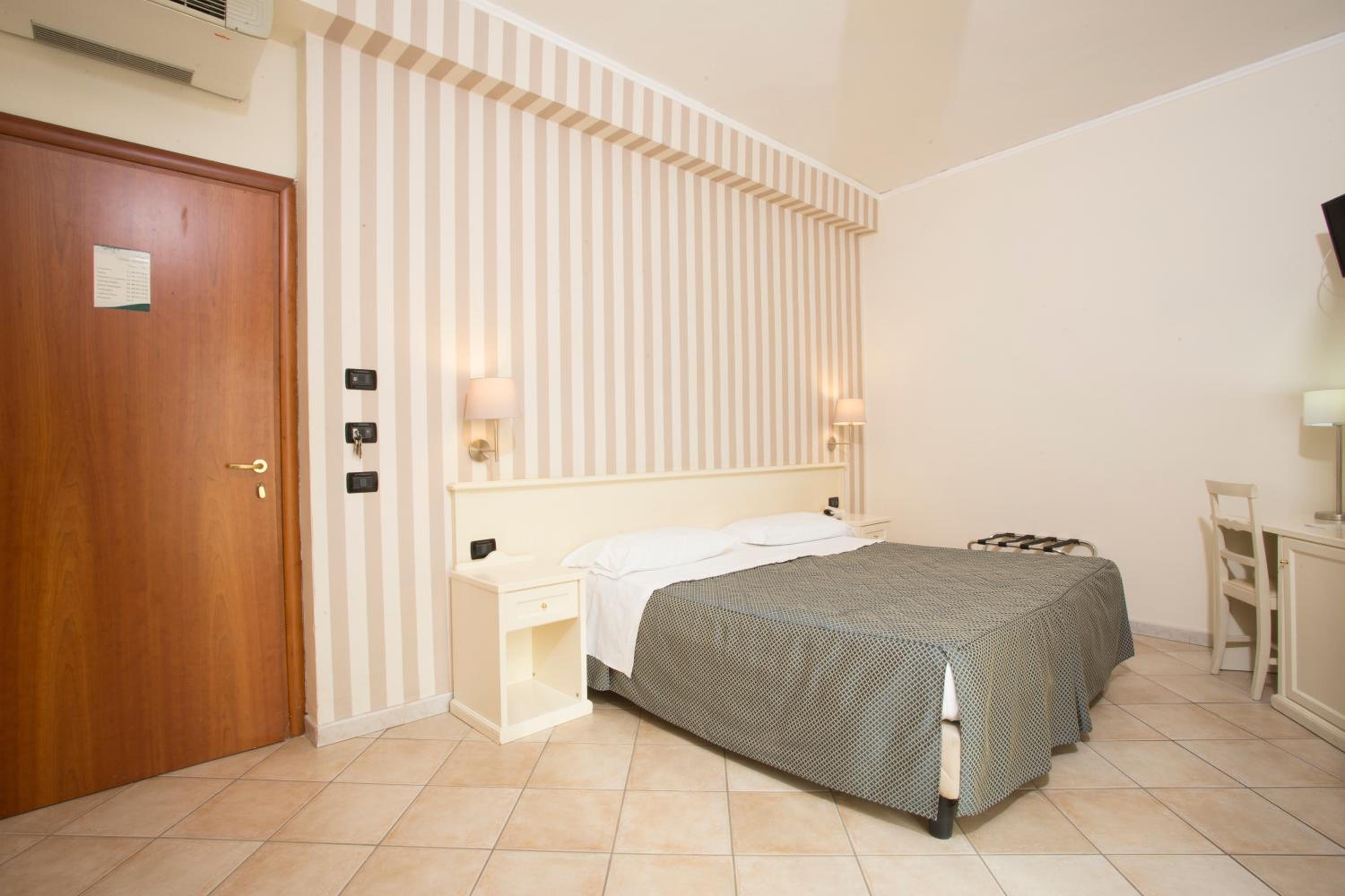 Hotel Villa Serena, photo 13