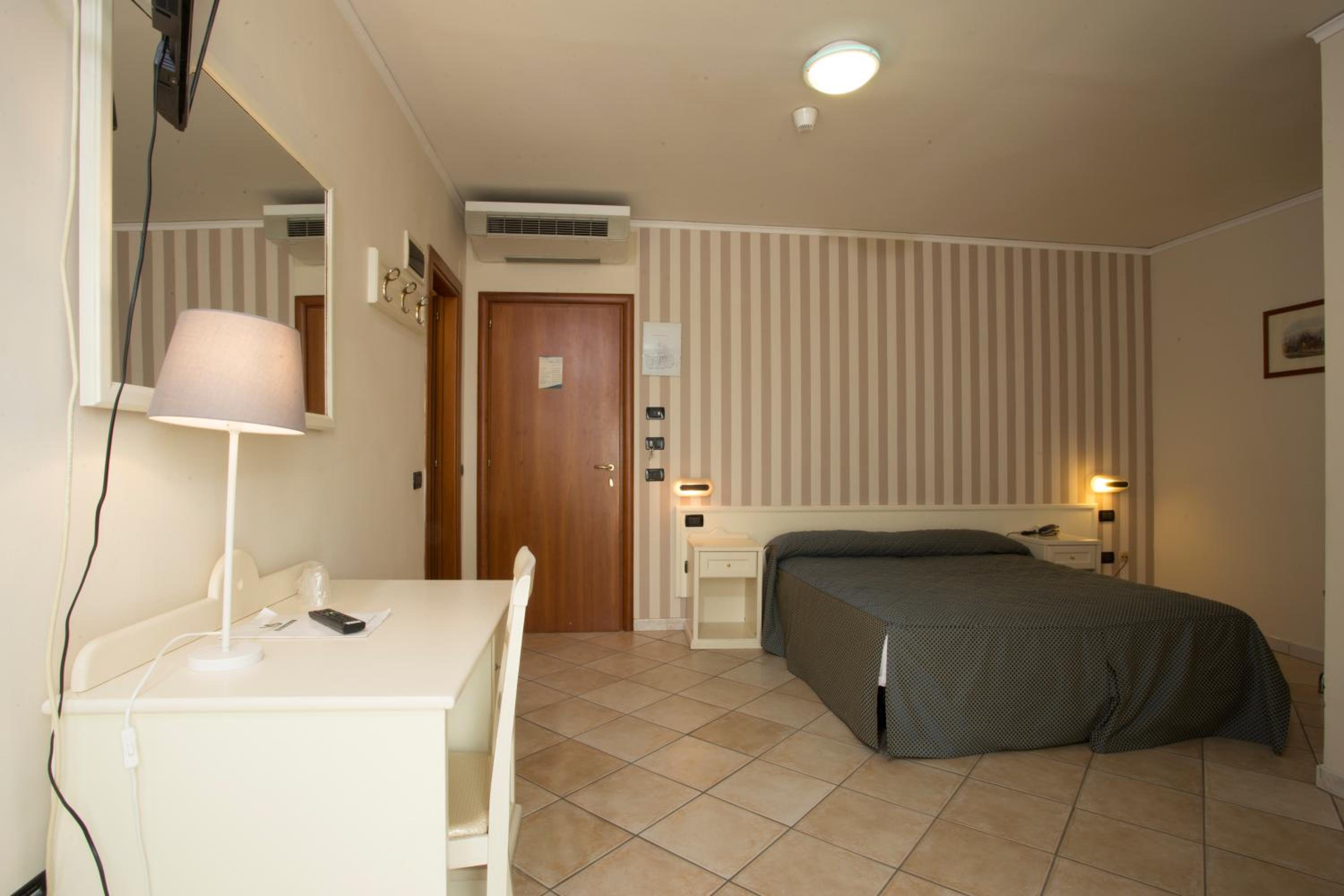 Hotel Villa Serena, photo 43