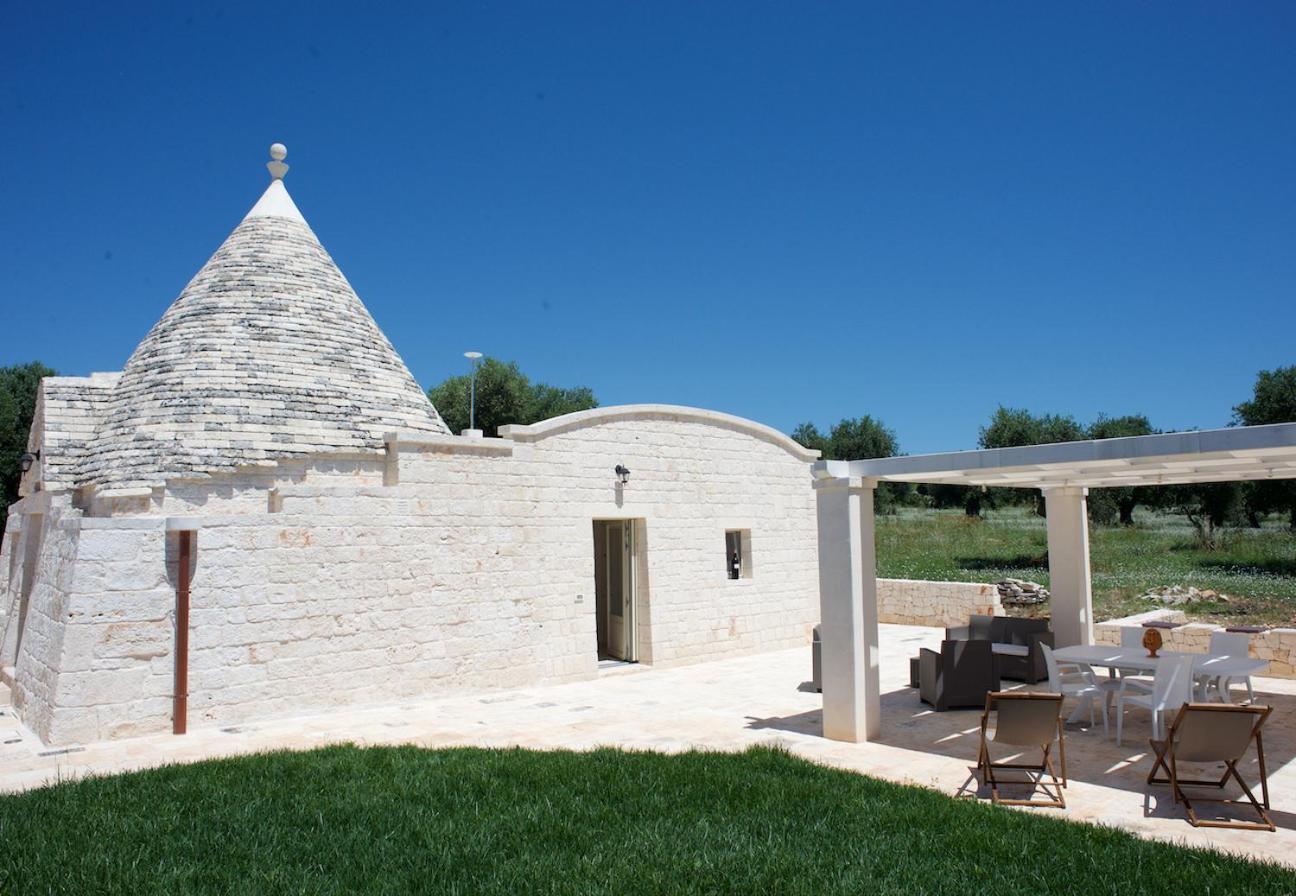 Trullo Maddy view 2