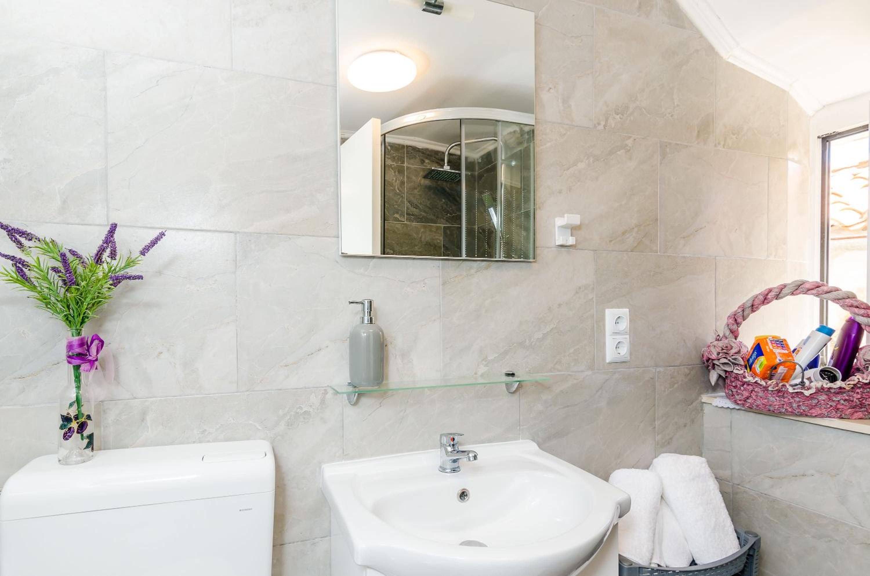 Note Bene Rooms