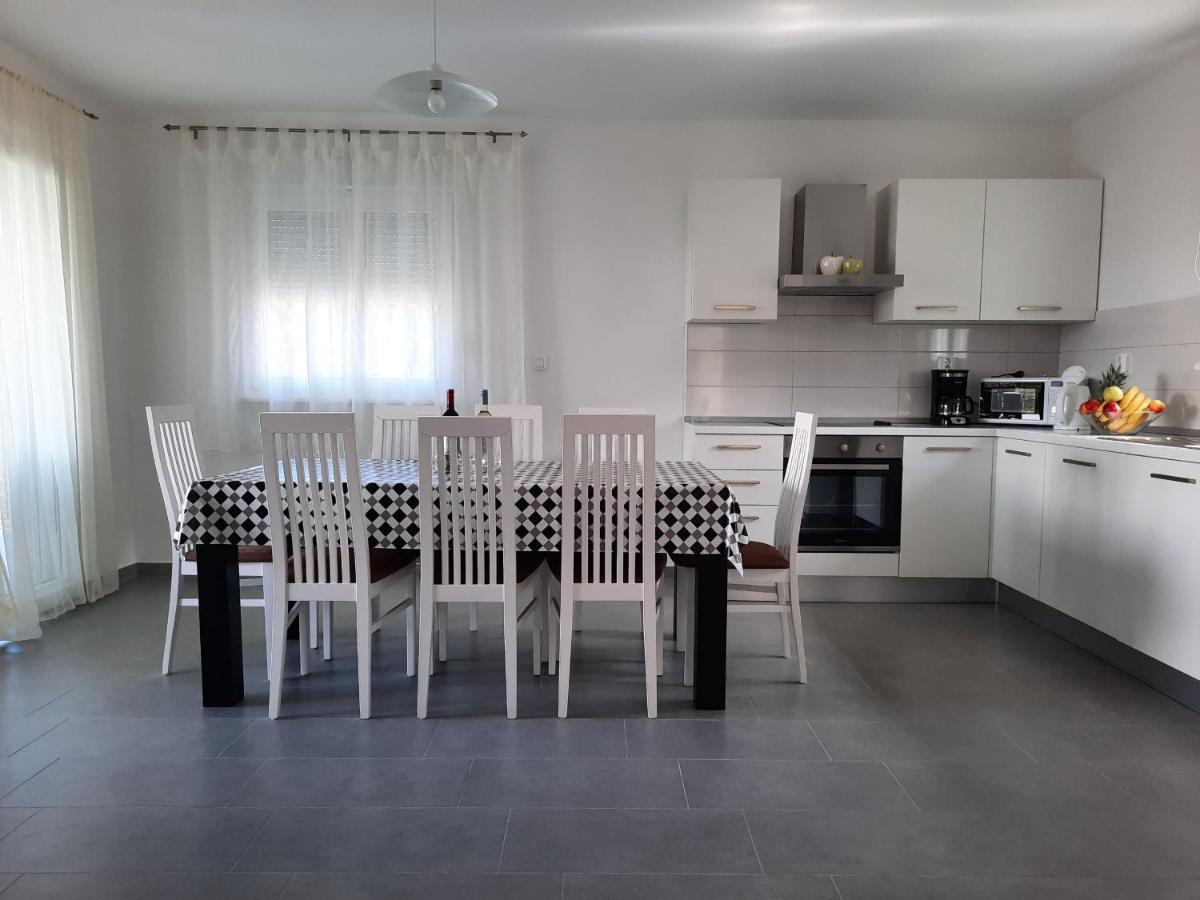 VILLA AMBER YourCroatiaHoliday view 2