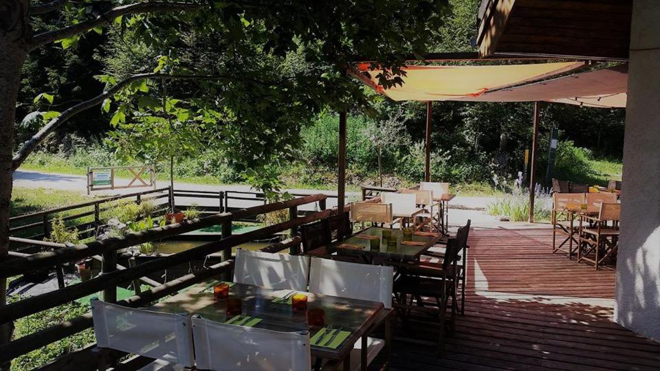 restaurant