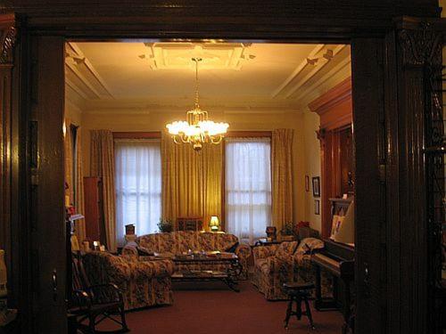 Photo 33