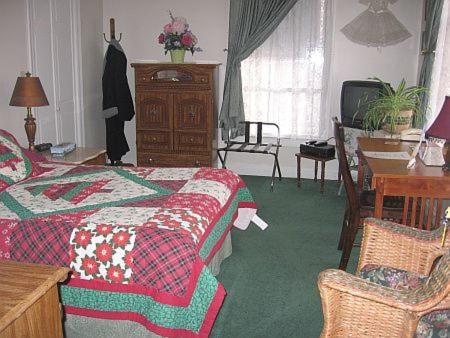 Photo 18