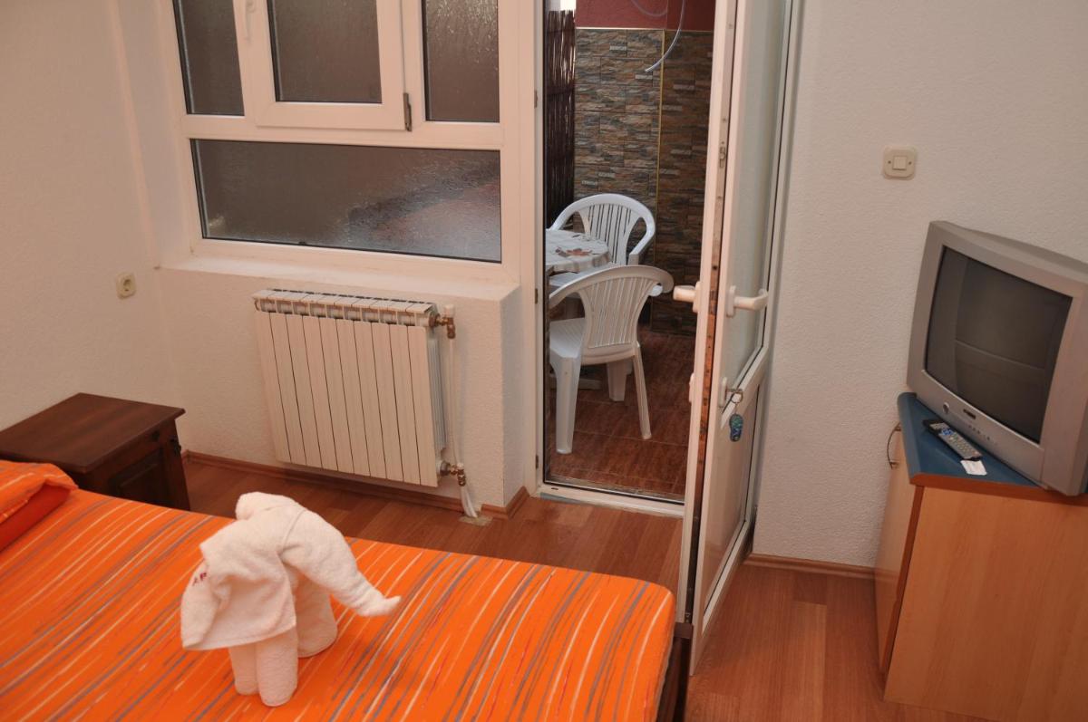 Photo 24