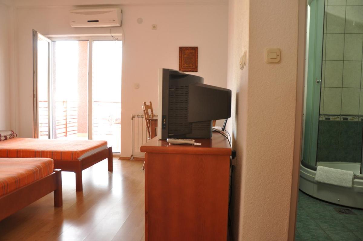 Photo 31
