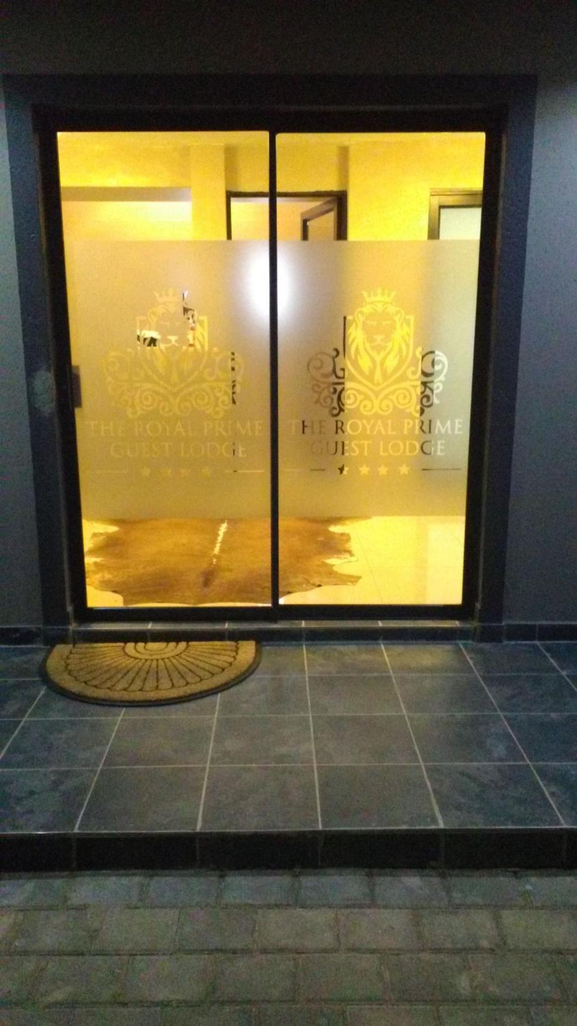 Hotel The Royal Prime Guest Lodge - Image 1