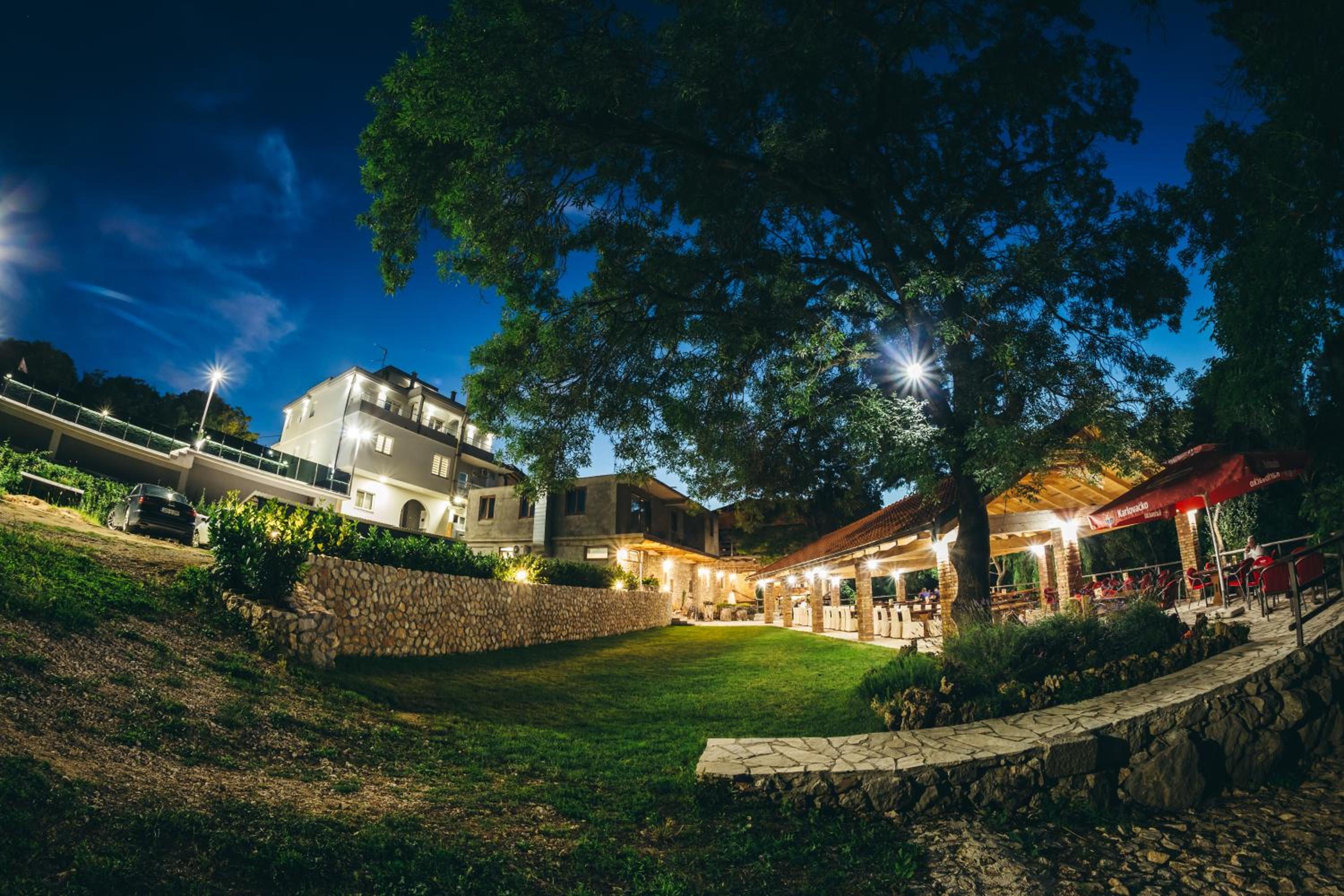 Adria centar Koćuša
