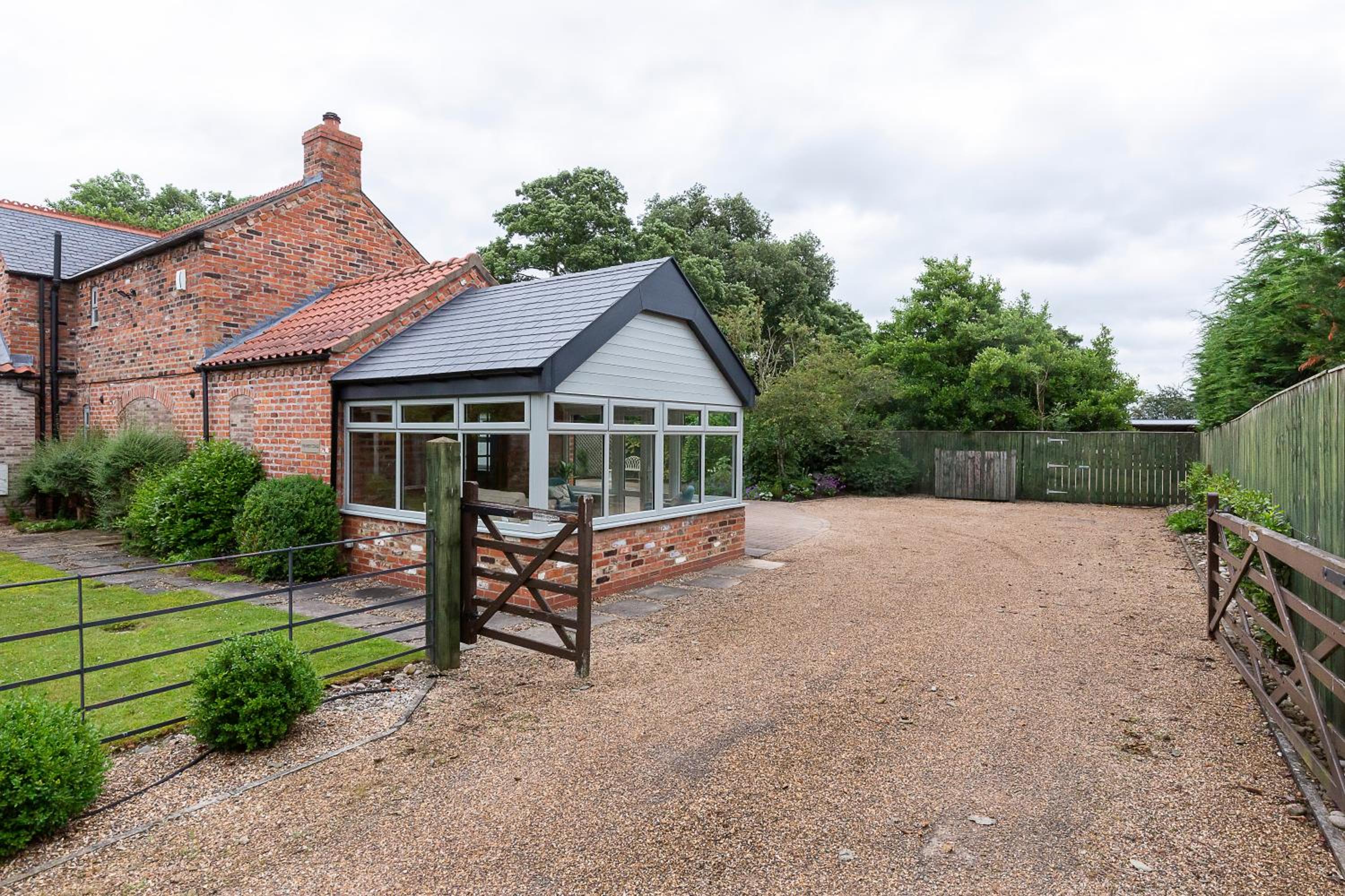 Creamery Cottage with Games room and Free Parking — York