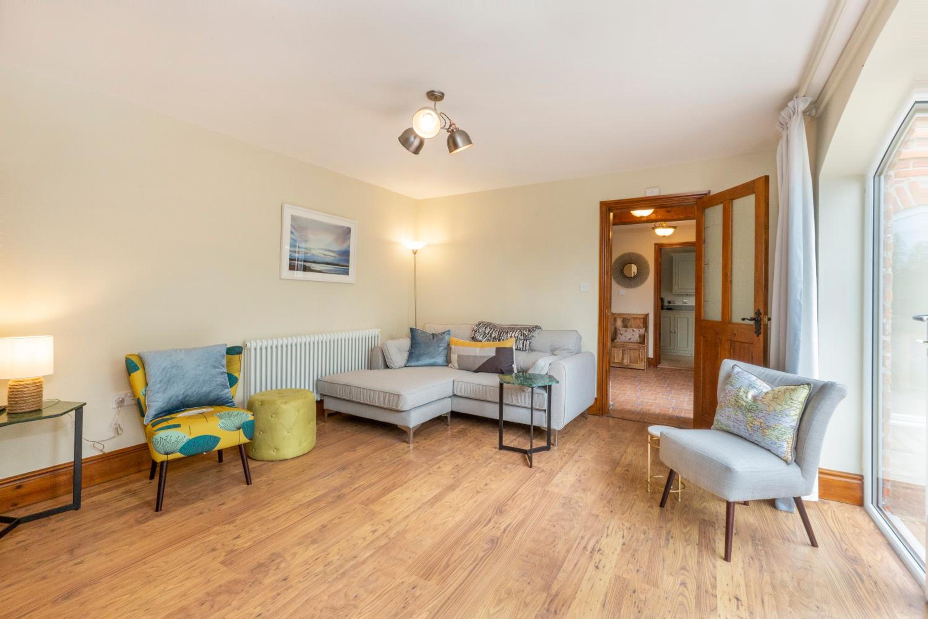 Creamery Cottage with Games room and Free Parking photo 5