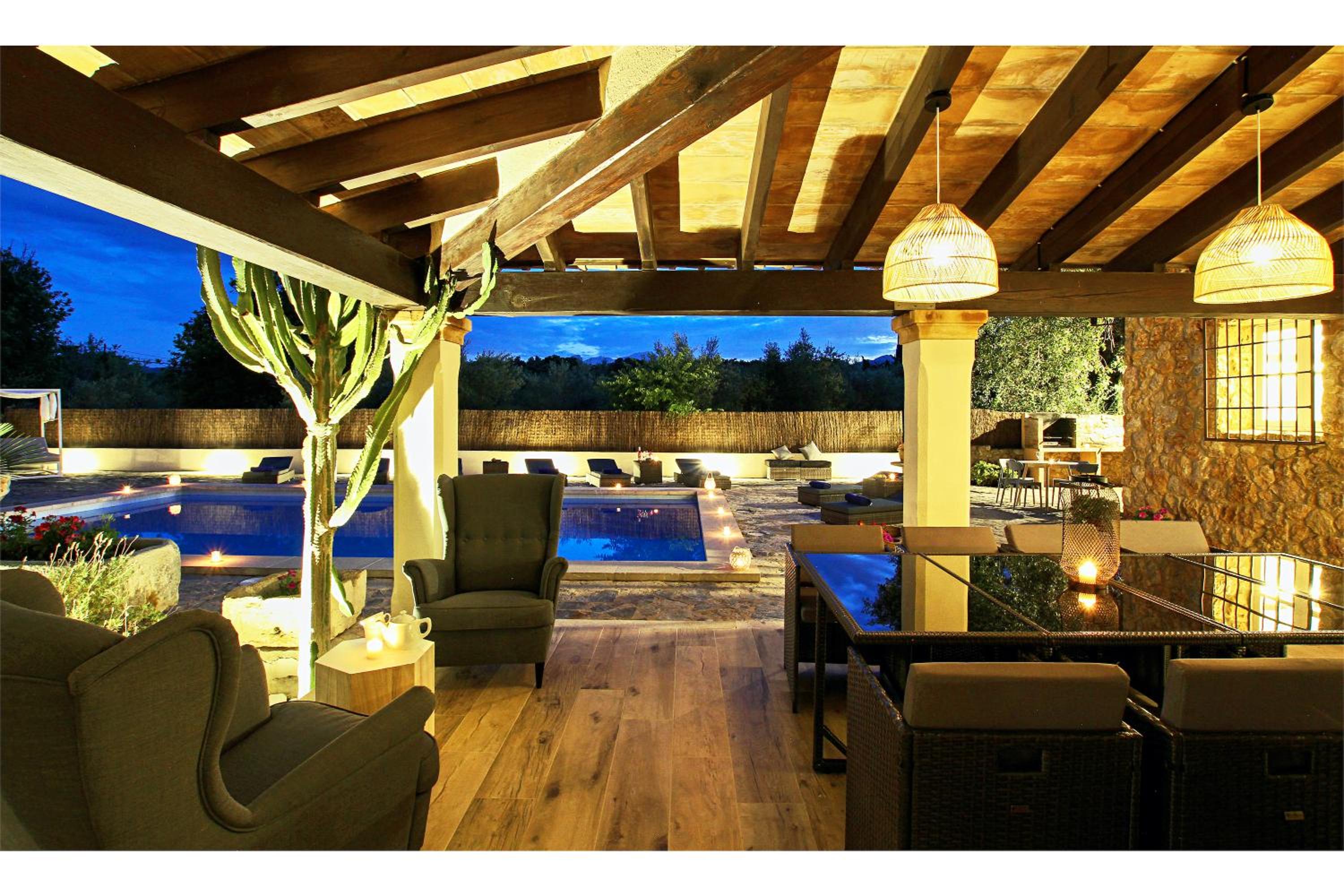 Villa Encinas