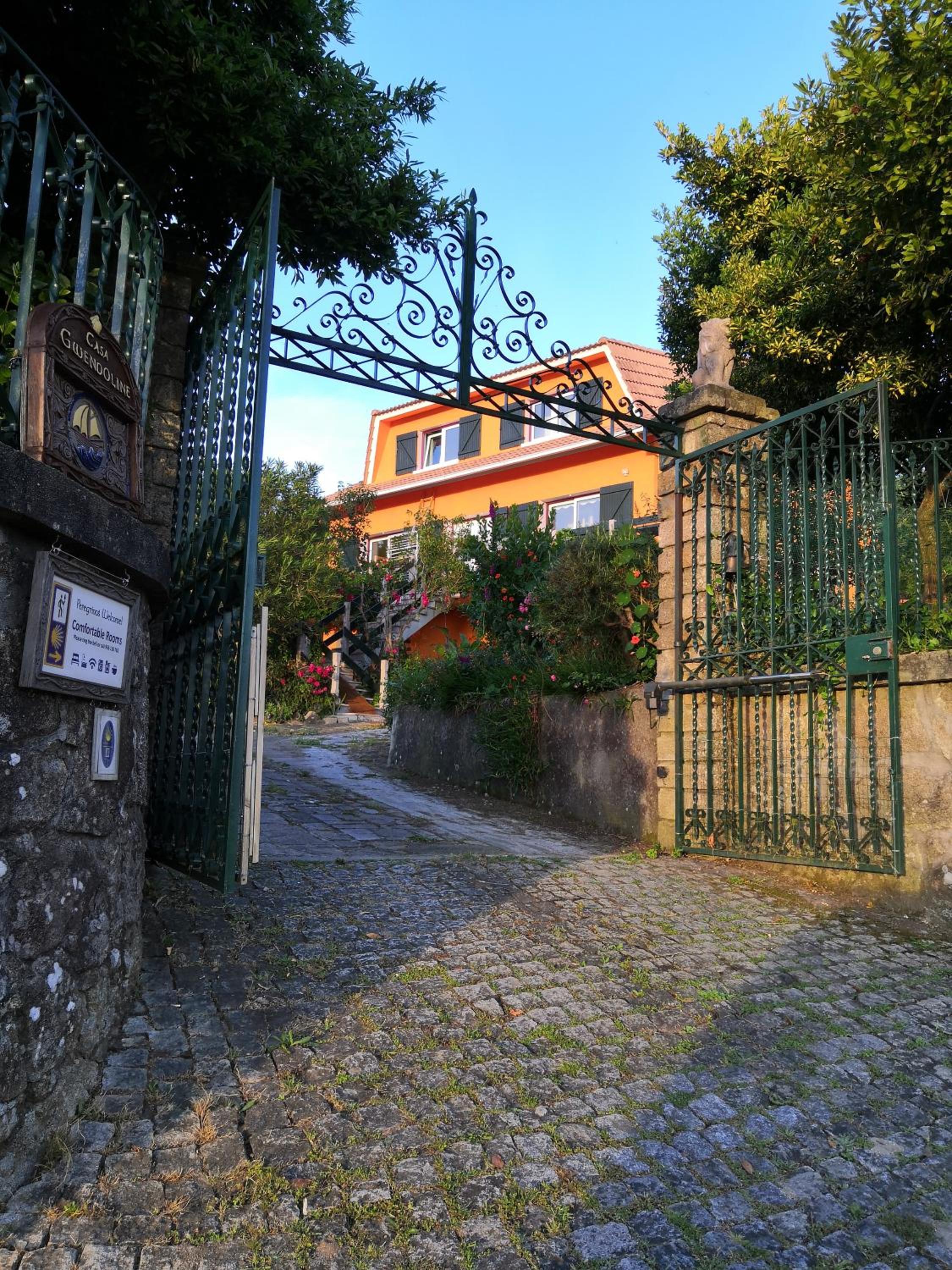 Casa Gwendoline - Albergue / Hostel / AL - Caminho da Costa