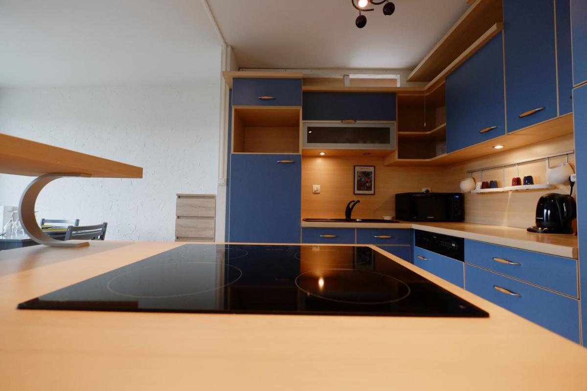 70 m2 avec Balcons et Parking view 5