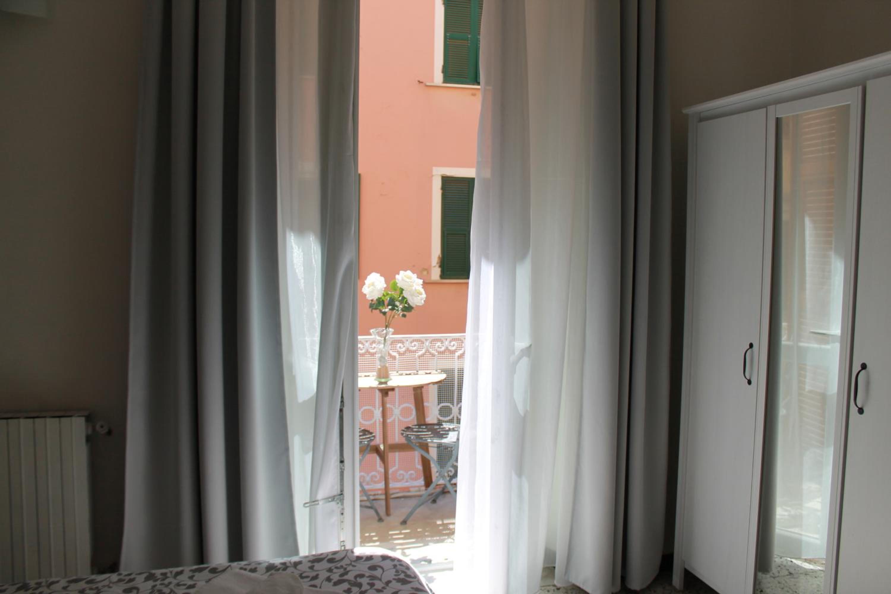 Hotel Affittacamere Perla del Prione - Image 1