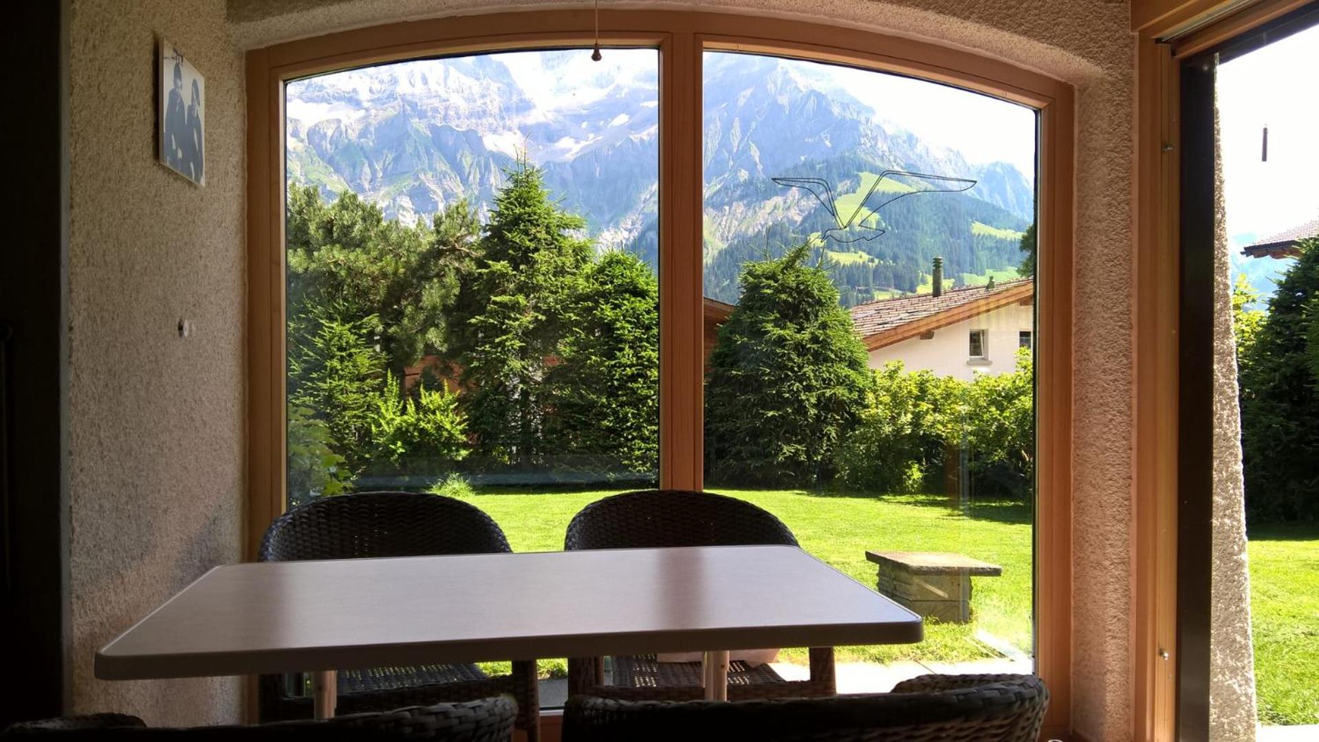 Chalet Petite Fleur