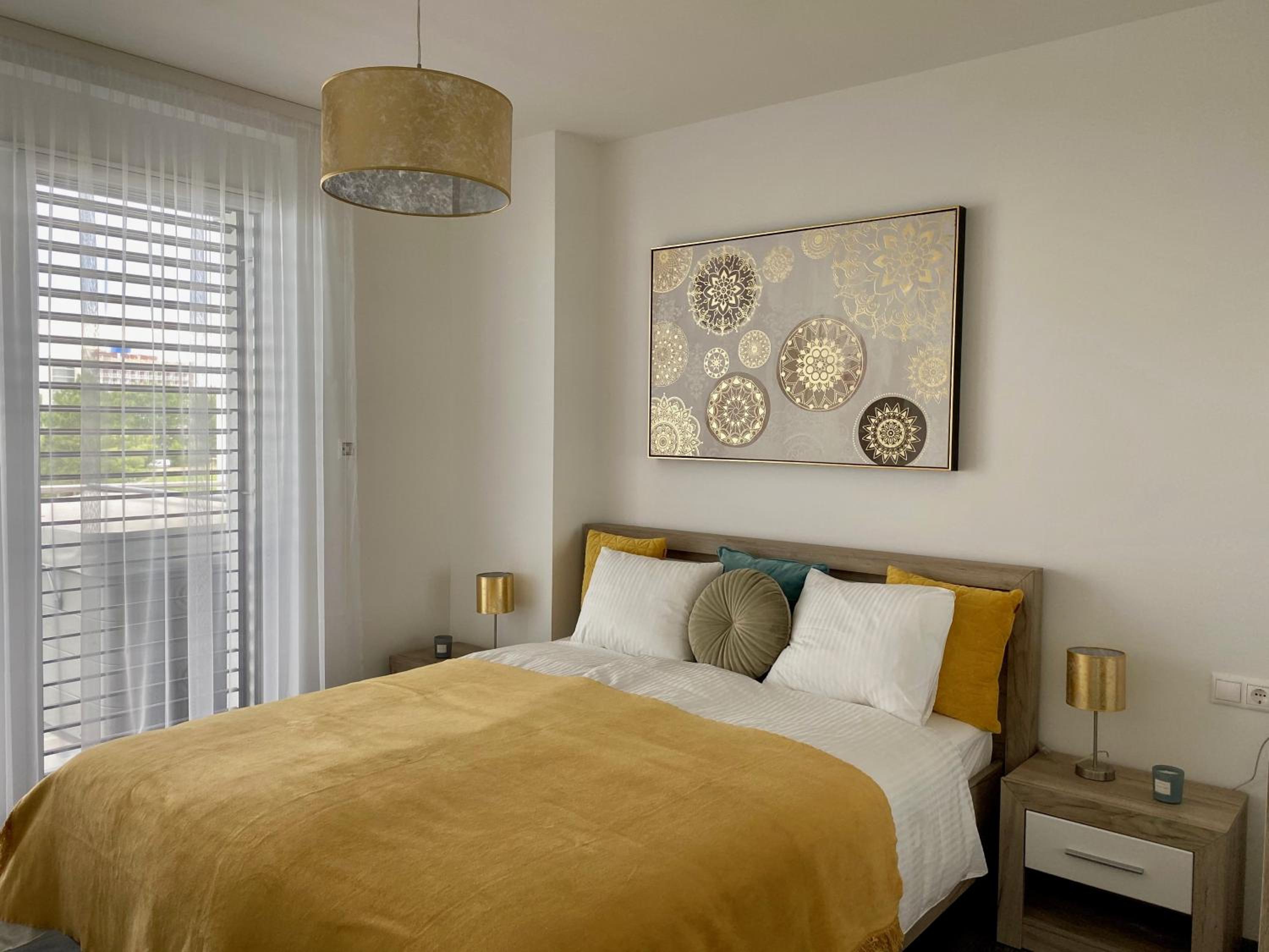 Royal Blue - luxurious flat with 5-star view over Lake Balaton view 4