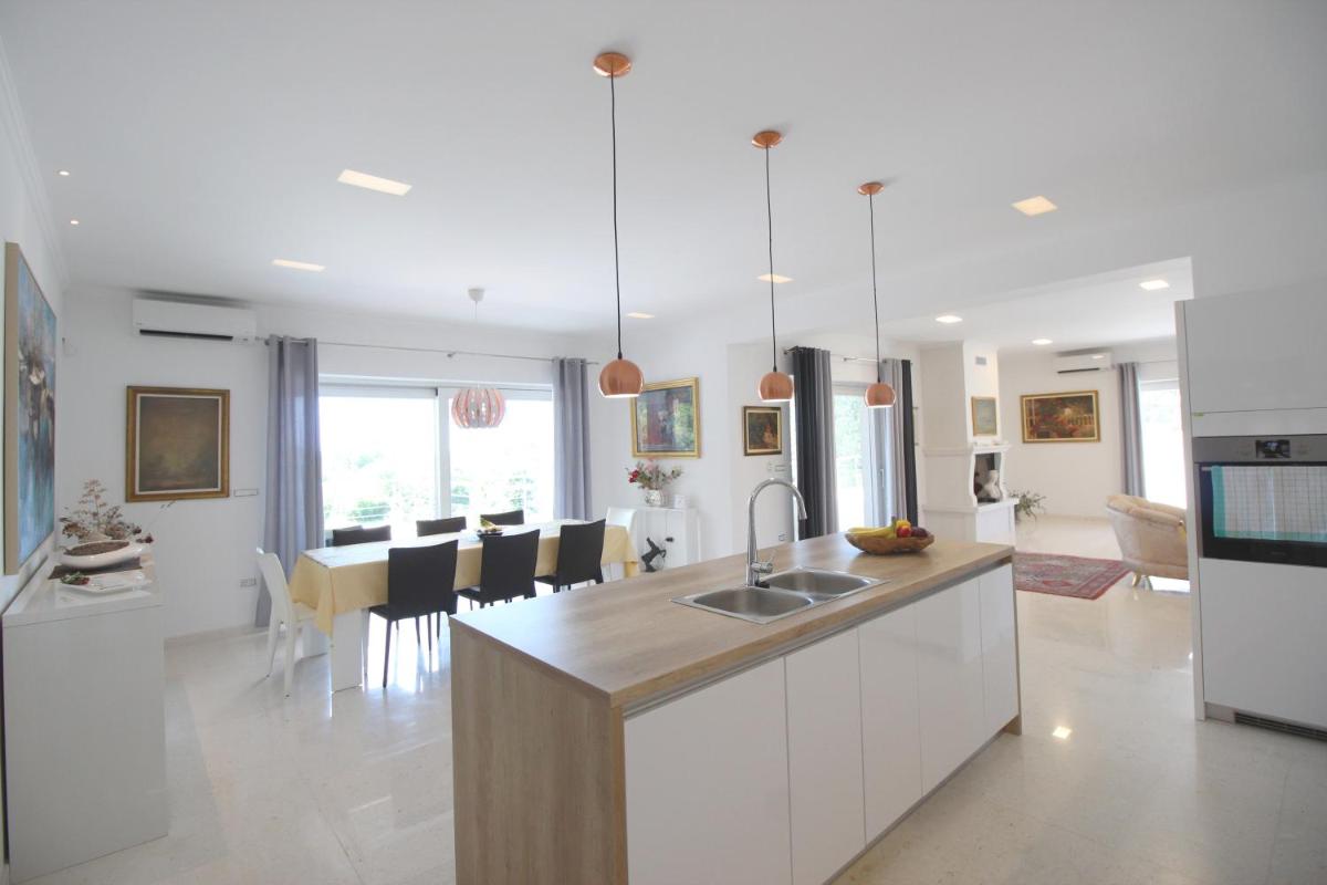Villa Minu view 4