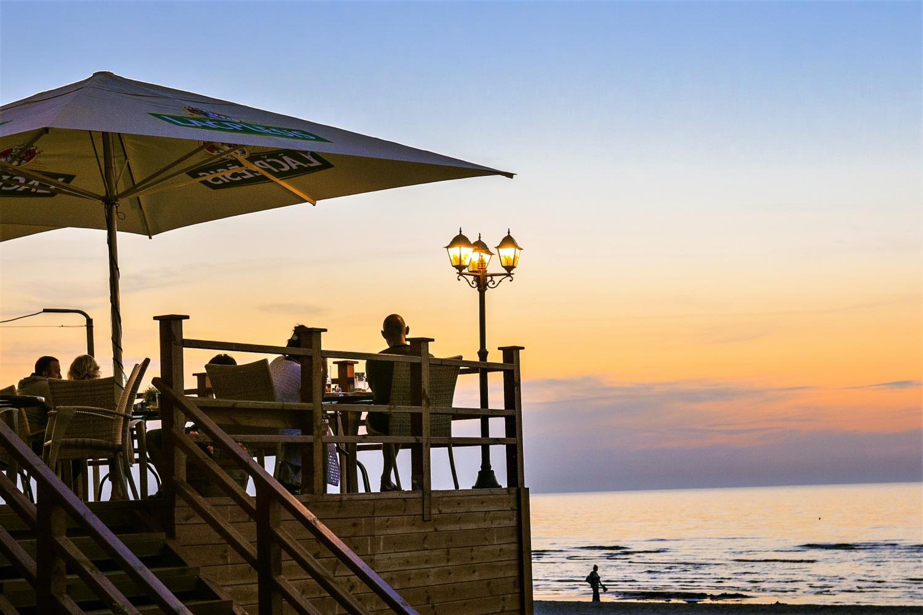 Family Paradise by the Sea view 3