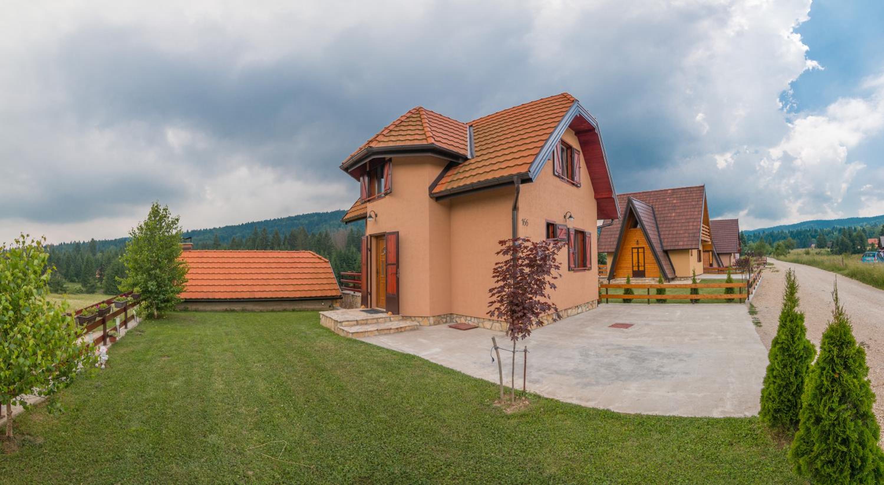 Planinska kuca Popovic 3 view 2