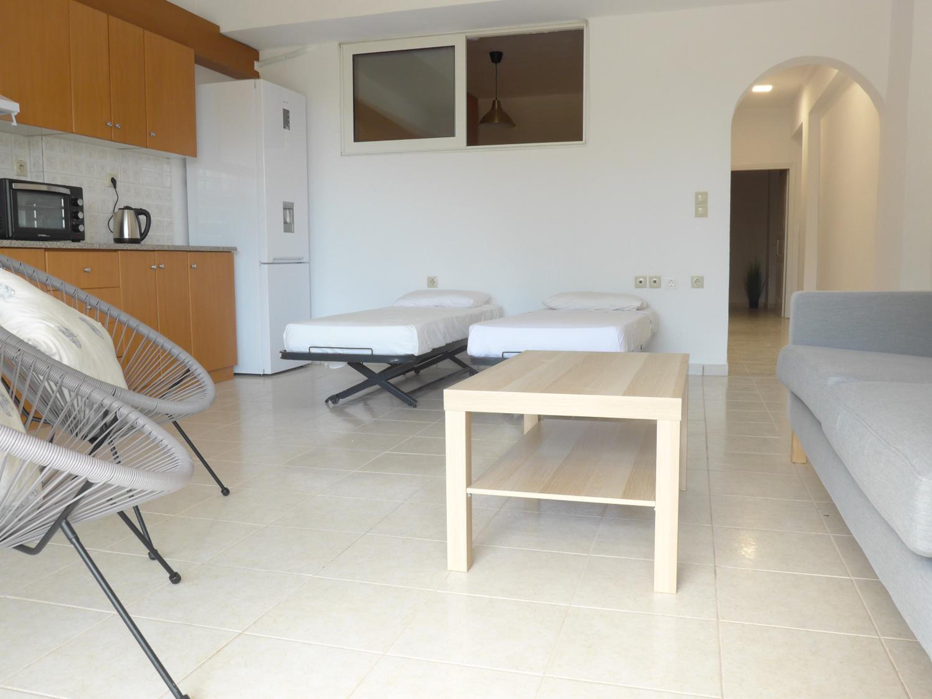 Kalamaki Plaza Apartments