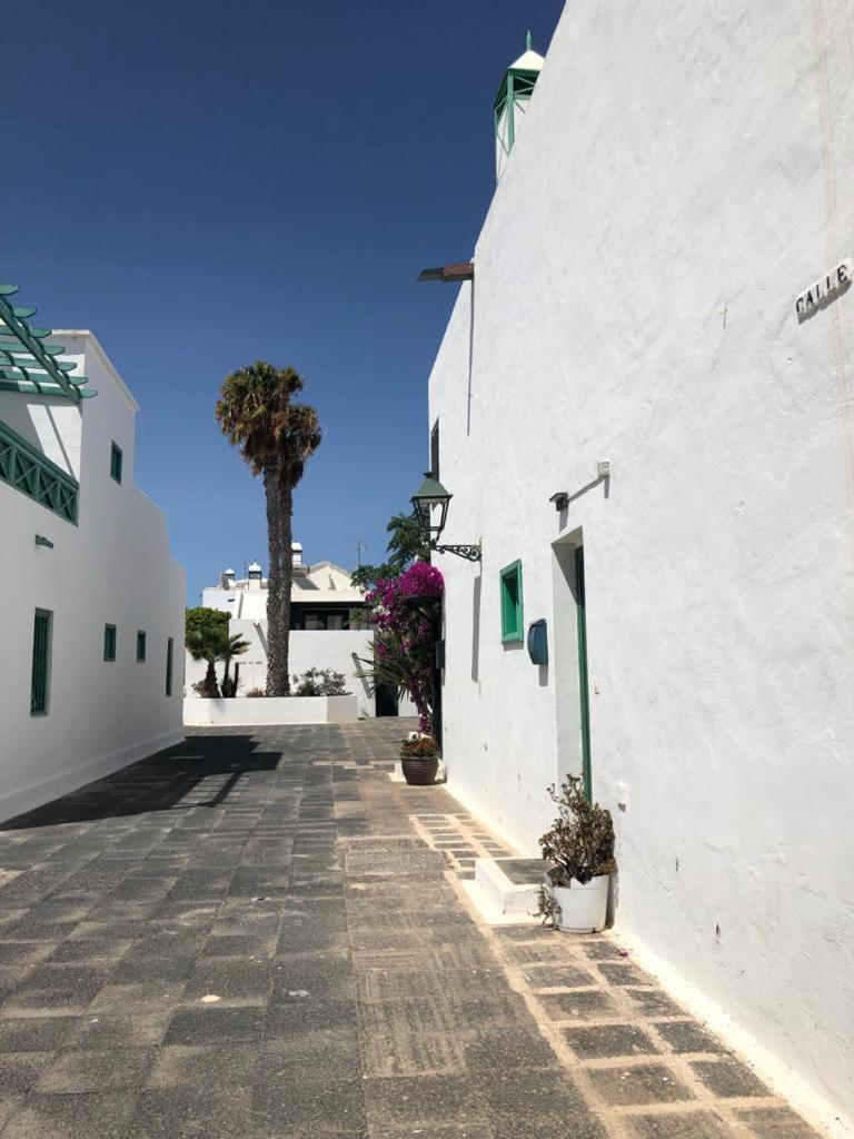 Apartment Cucharas Beach - Pool - Beach 2 min - Free AC & Wifi photo 4
