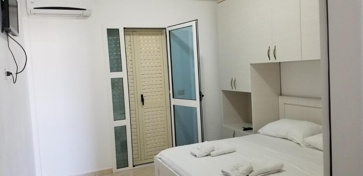 Apartments Rezidenca Sinani Orikum