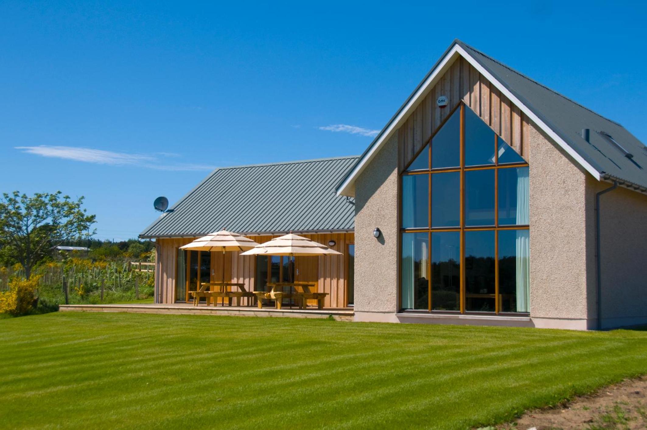Clovenstone Lodges view 2