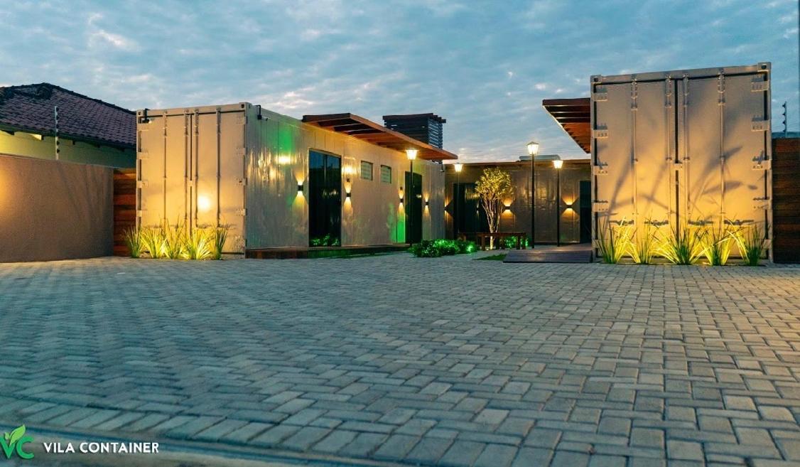 Vila Container